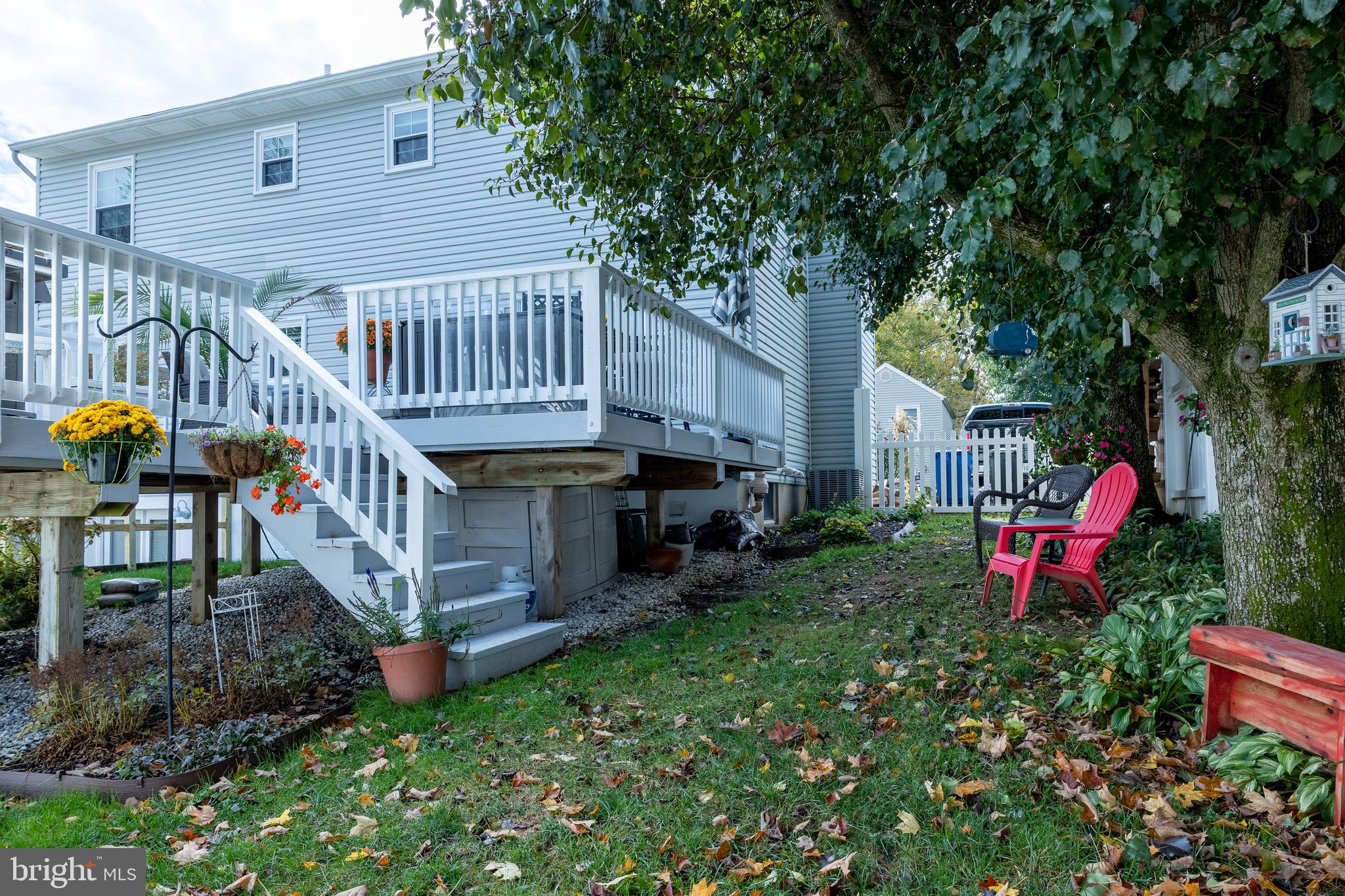 PINEDALE WOODS - Residential