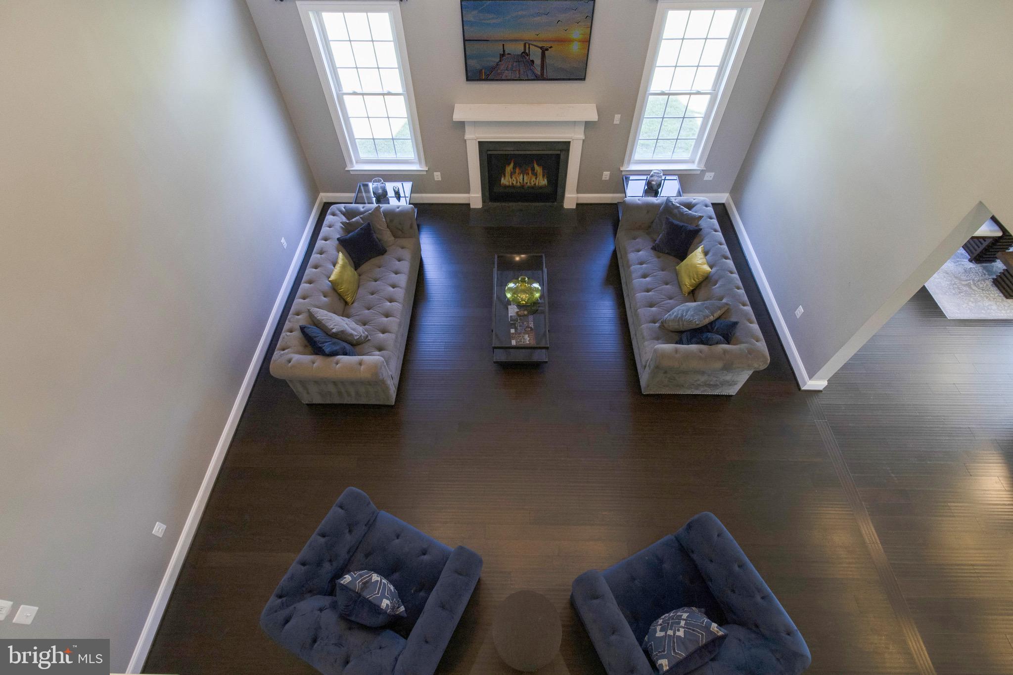 OAK CREEK CLUB - Residential