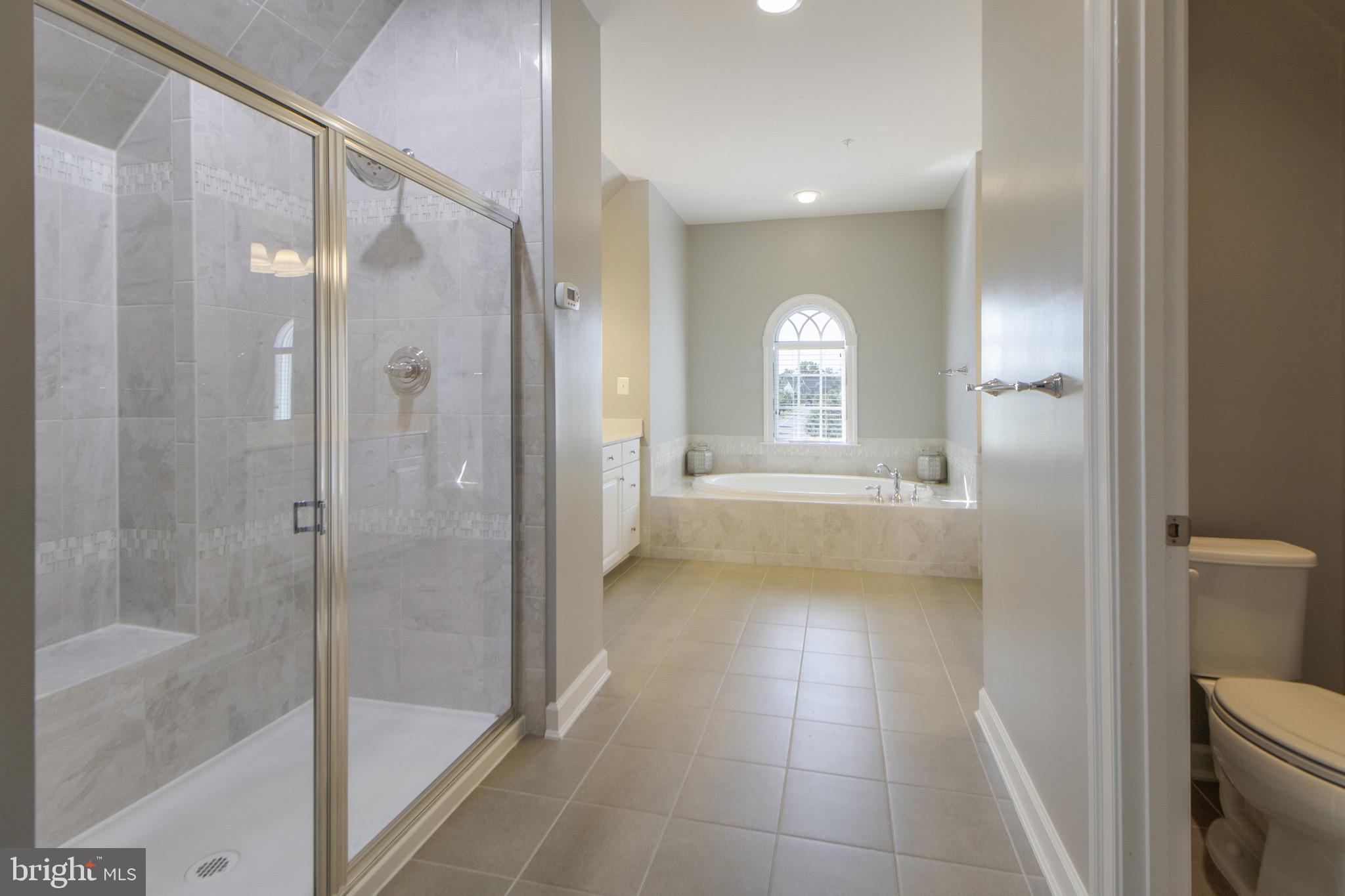 OAK CREEK CLUB - Residential