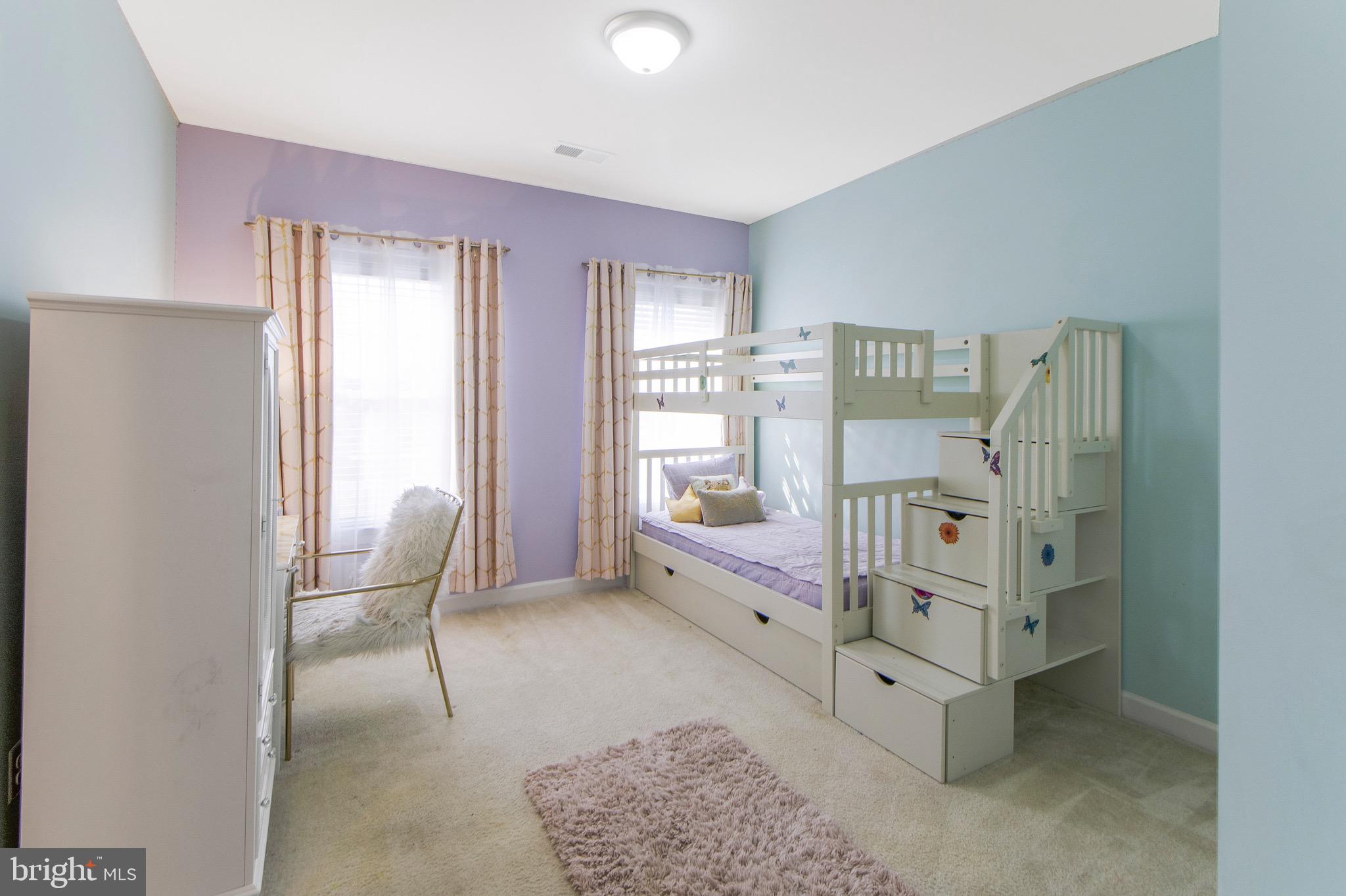 OAK CREEK CLUB - Residential