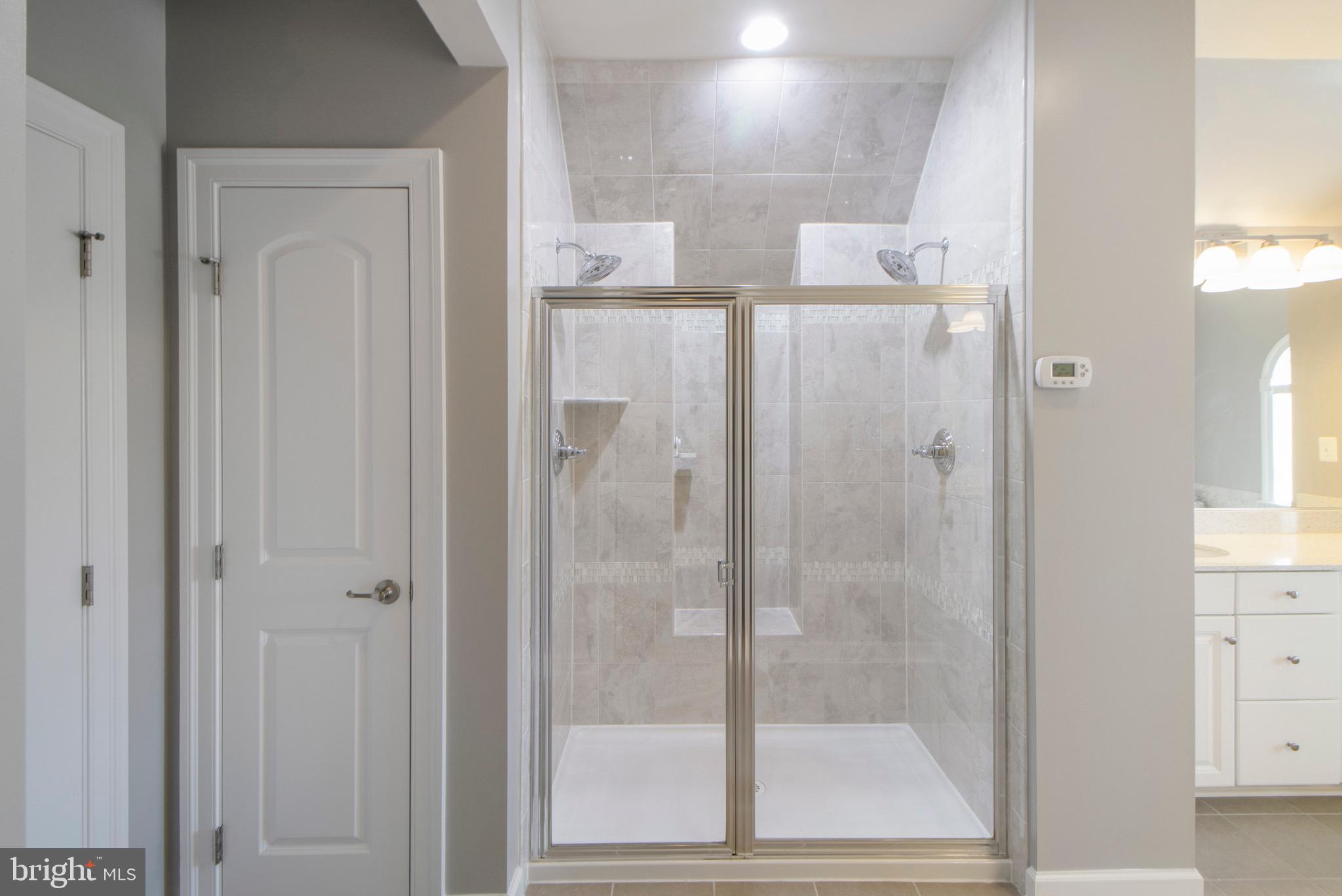 OAK CREEK CLUB - Residential