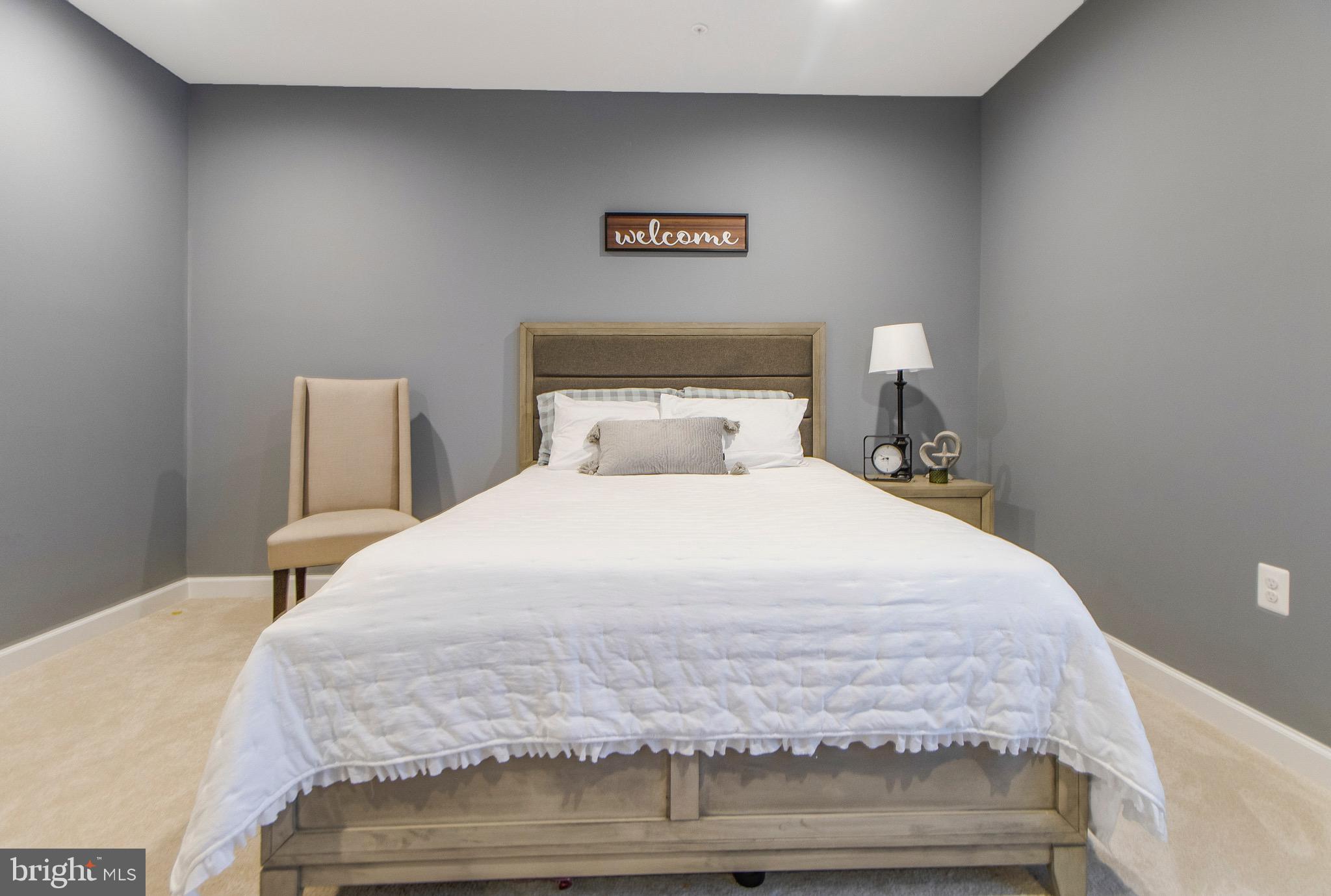 OAK CREEK CLUB - Residential