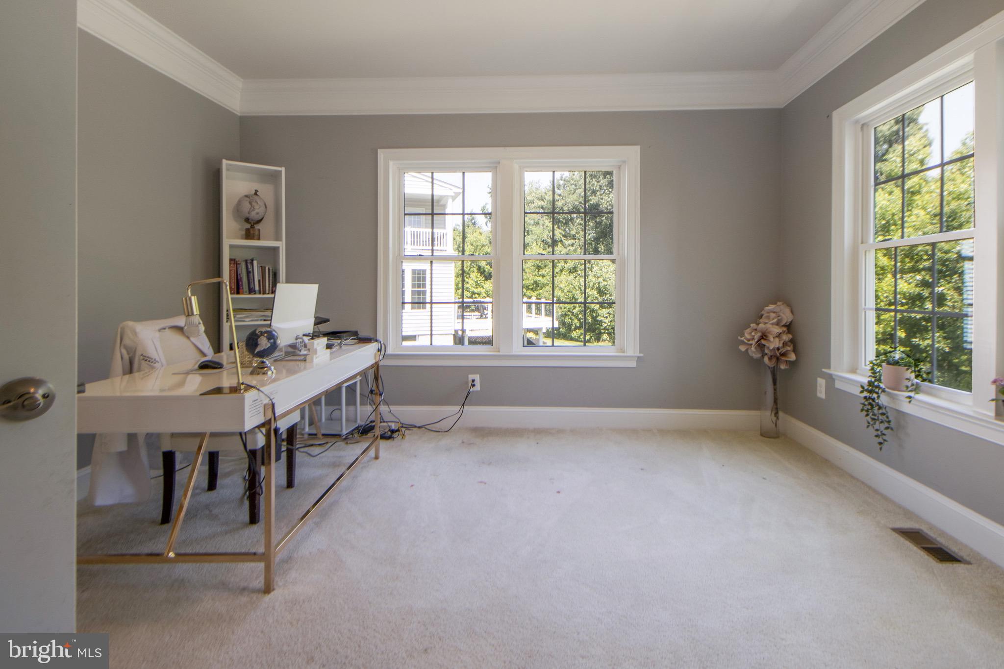 OAK CREEK CLUB - Residential