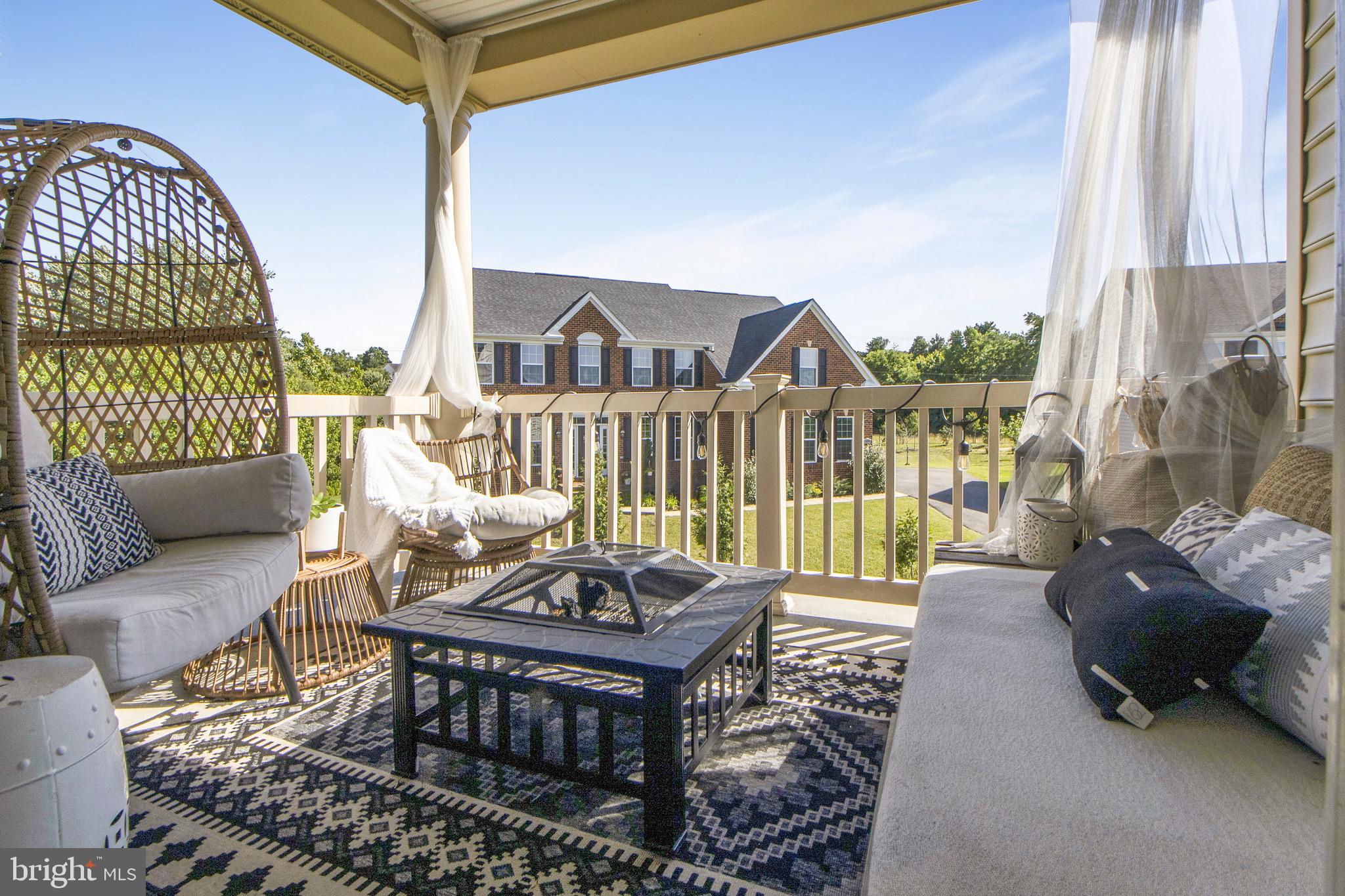 OAK CREEK CLUB - Residential