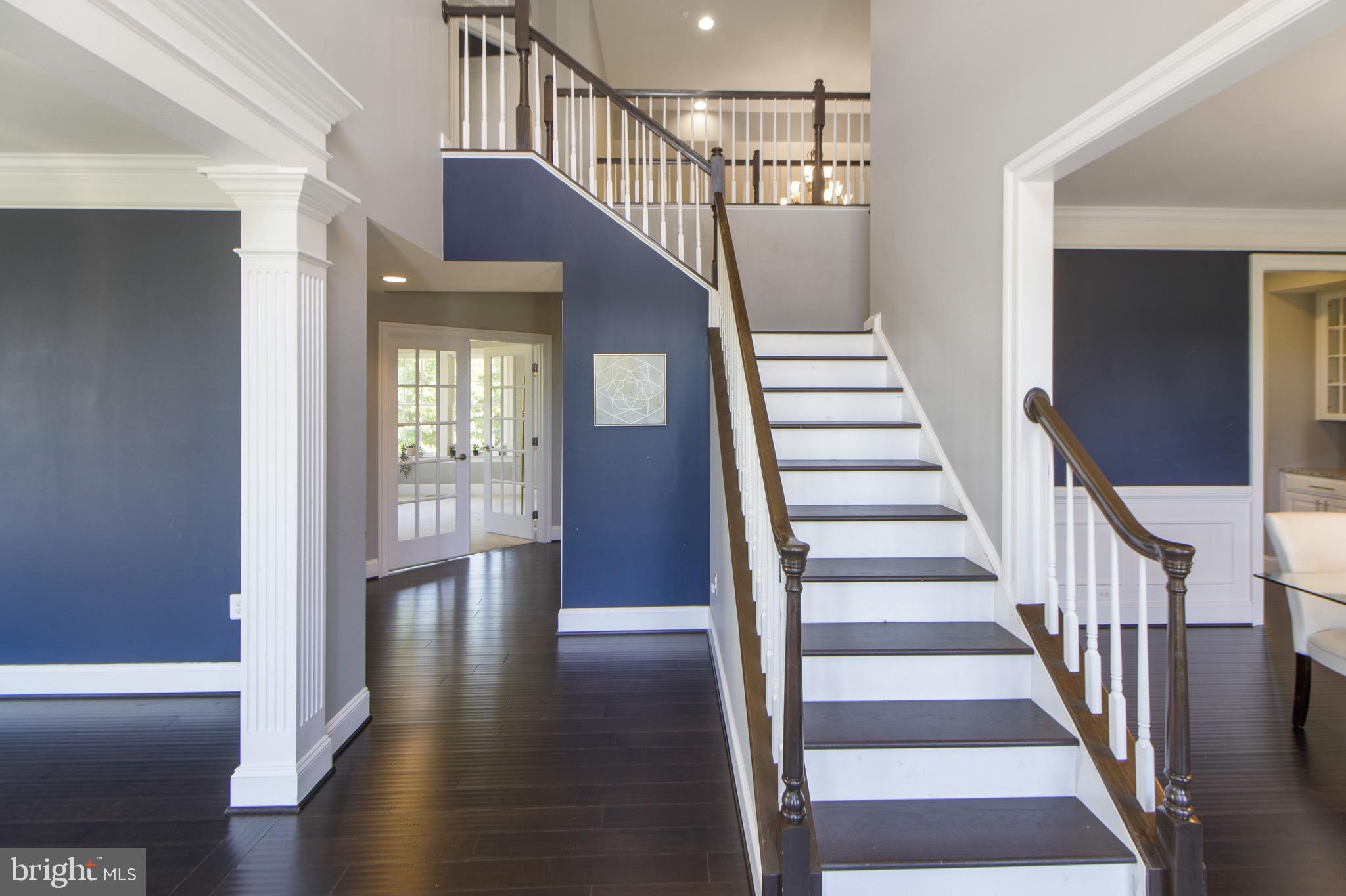 OAK CREEK CLUB - Residential