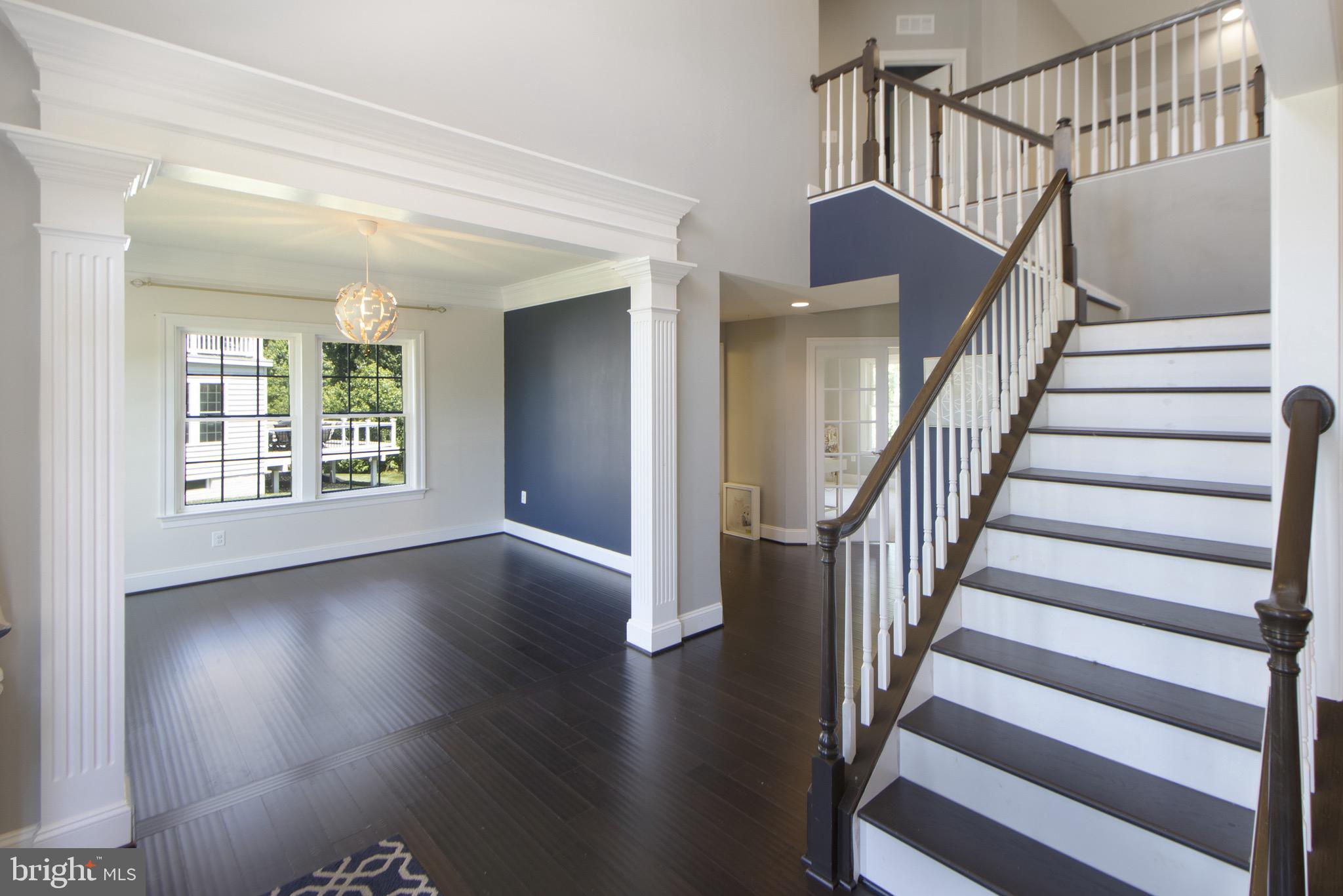 OAK CREEK CLUB - Residential