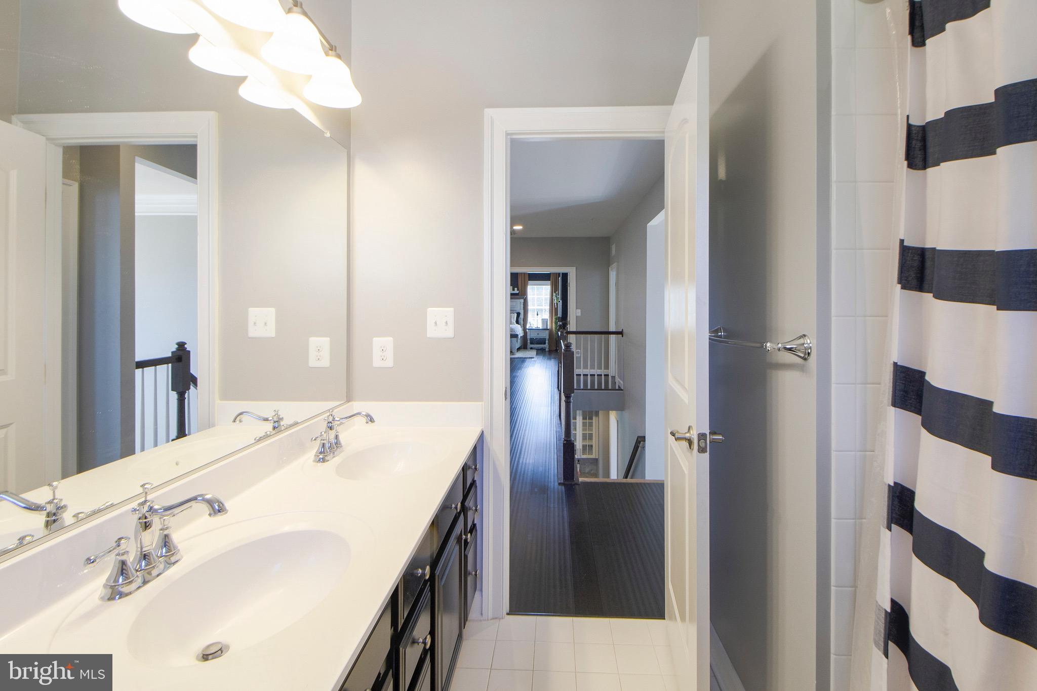 OAK CREEK CLUB - Residential