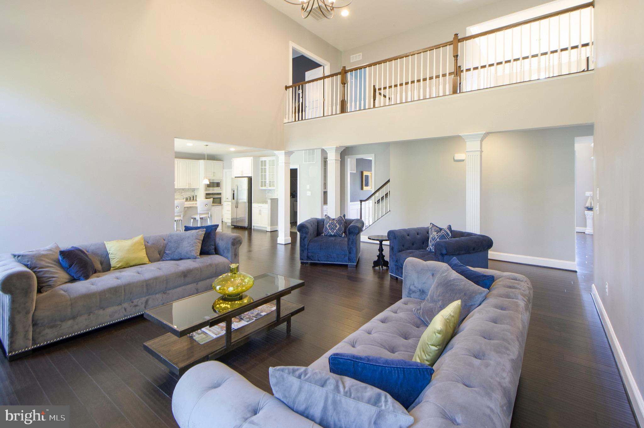 OAK CREEK CLUB - Residential