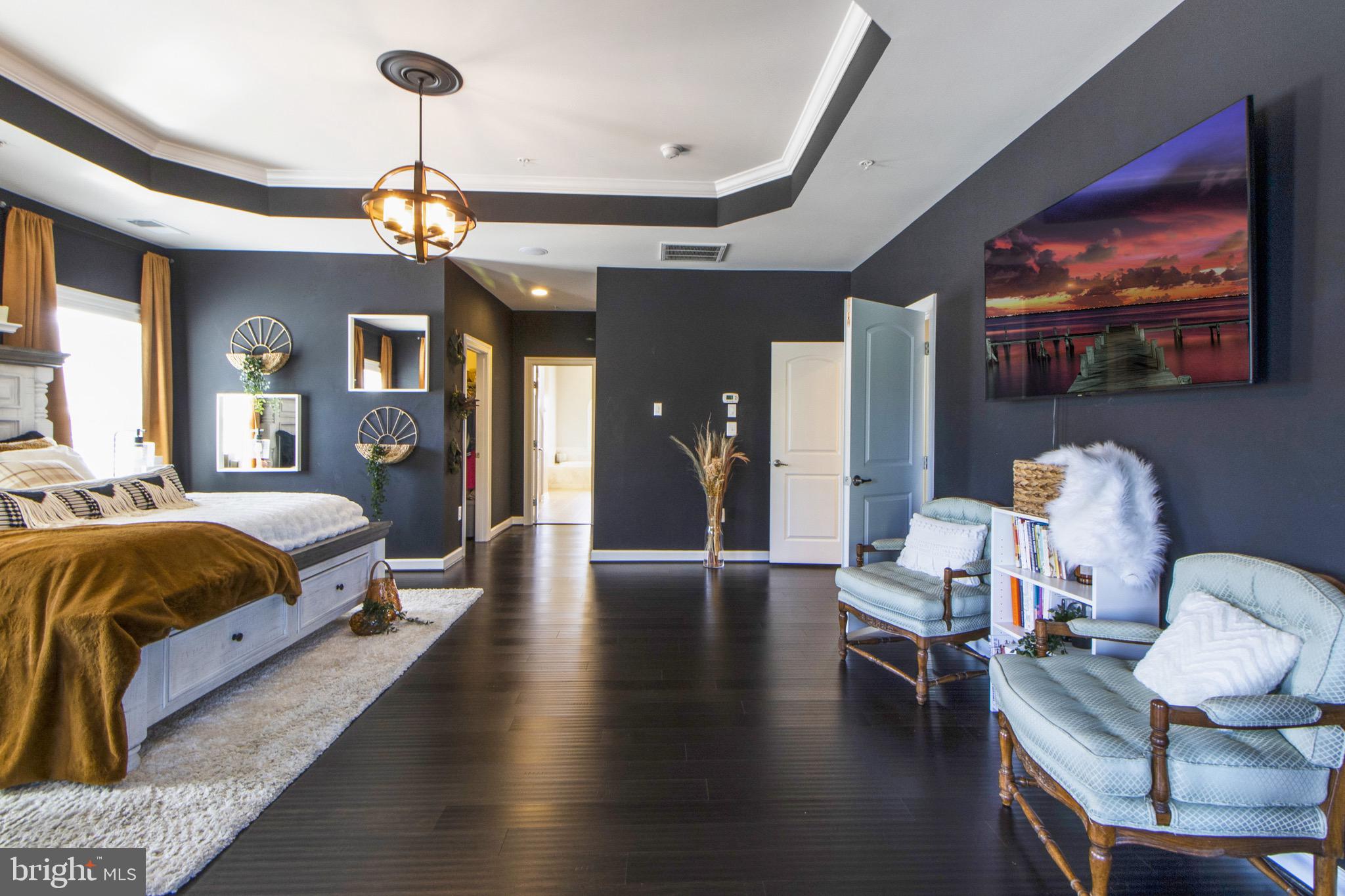 OAK CREEK CLUB - Residential