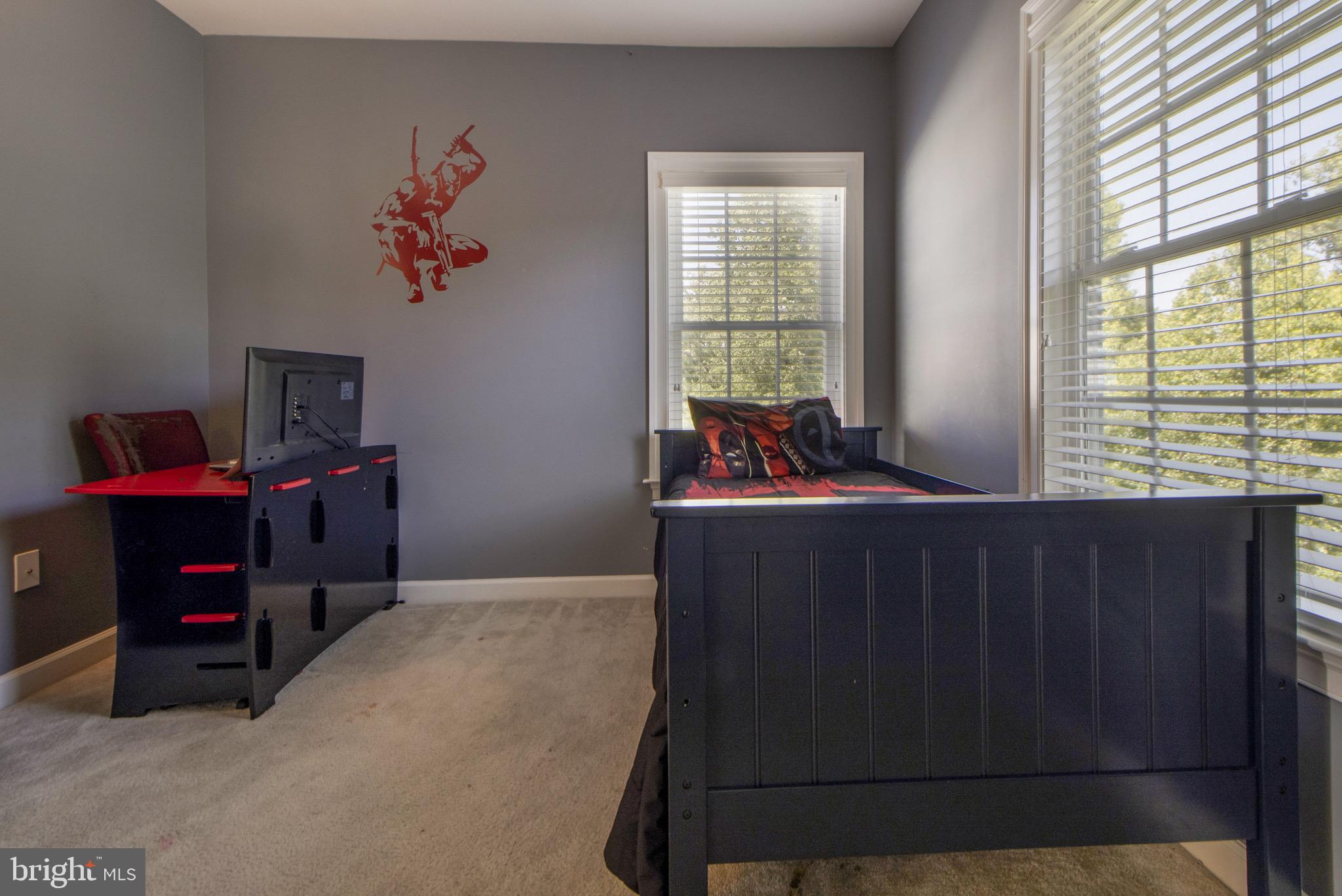 OAK CREEK CLUB - Residential