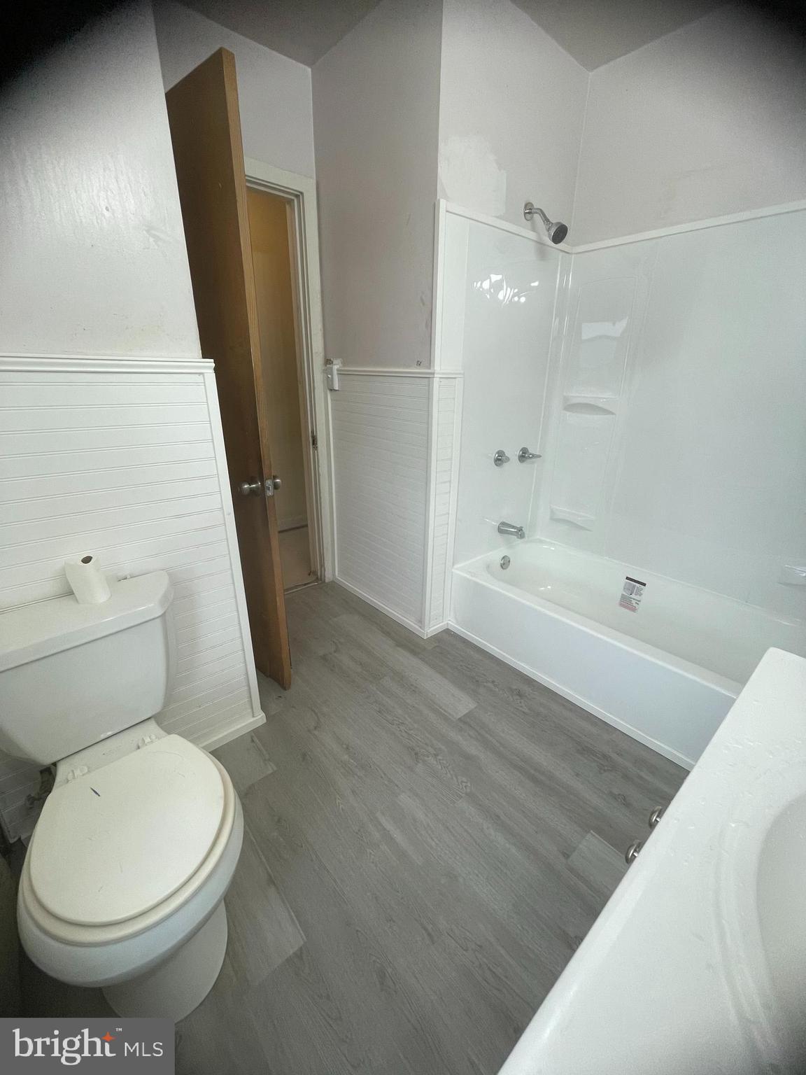 213 N N 15TH STREET 215