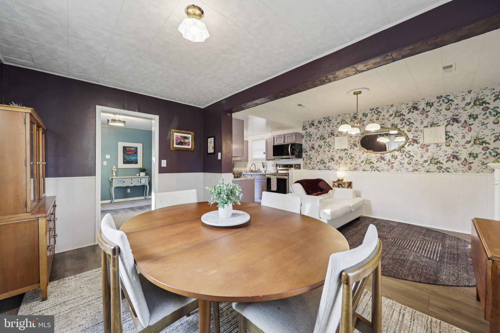 GREEN MEADOWS - Residential