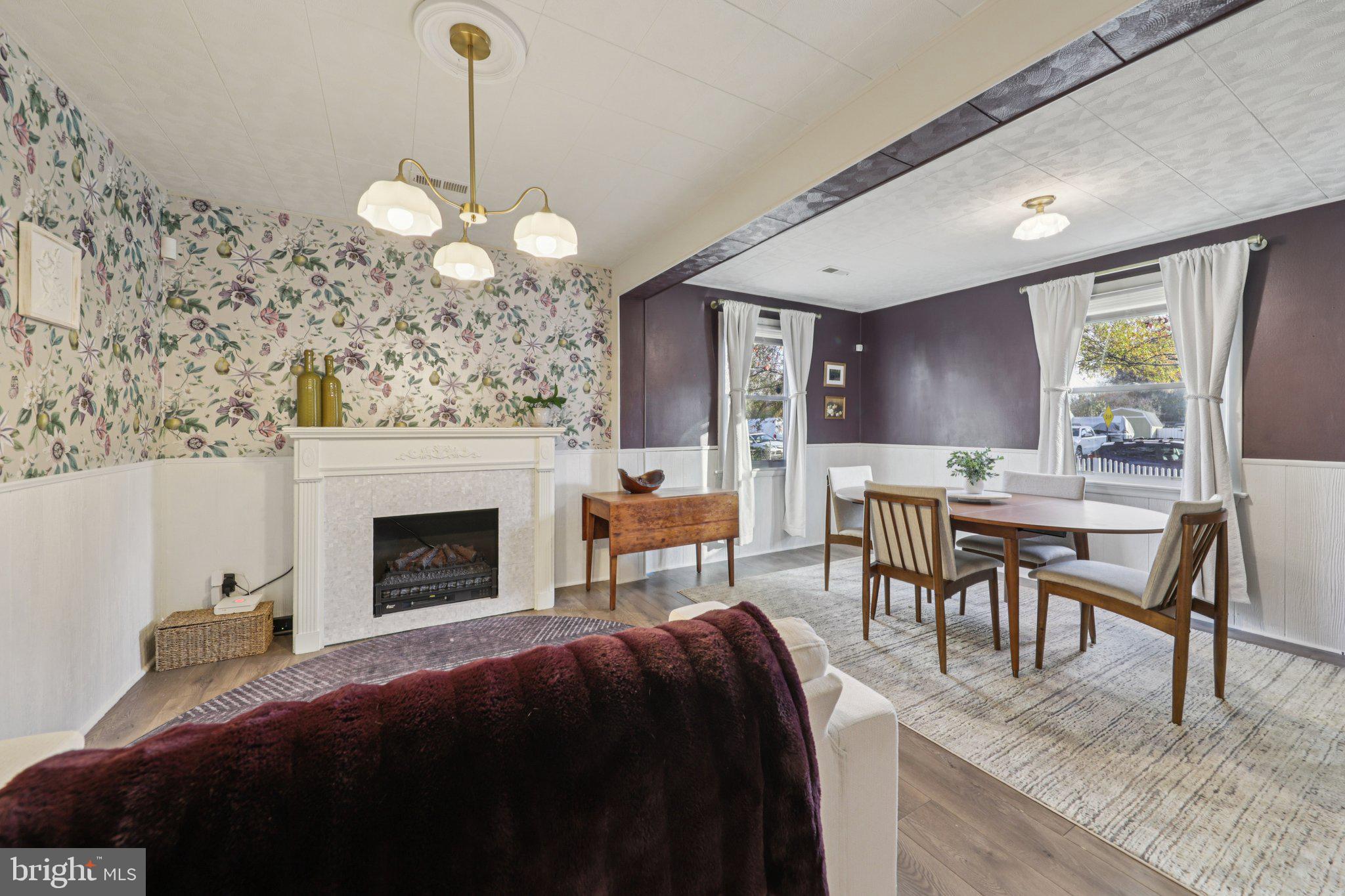 GREEN MEADOWS - Residential