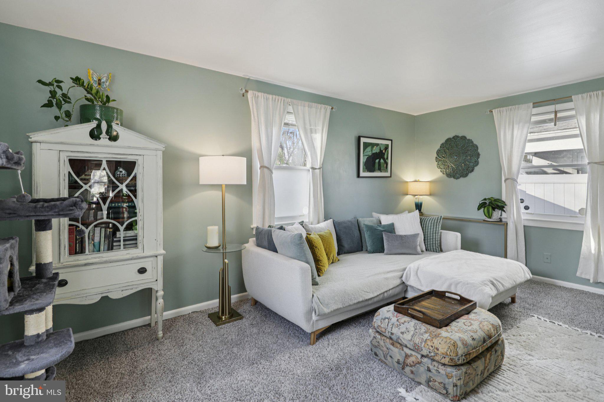 GREEN MEADOWS - Residential