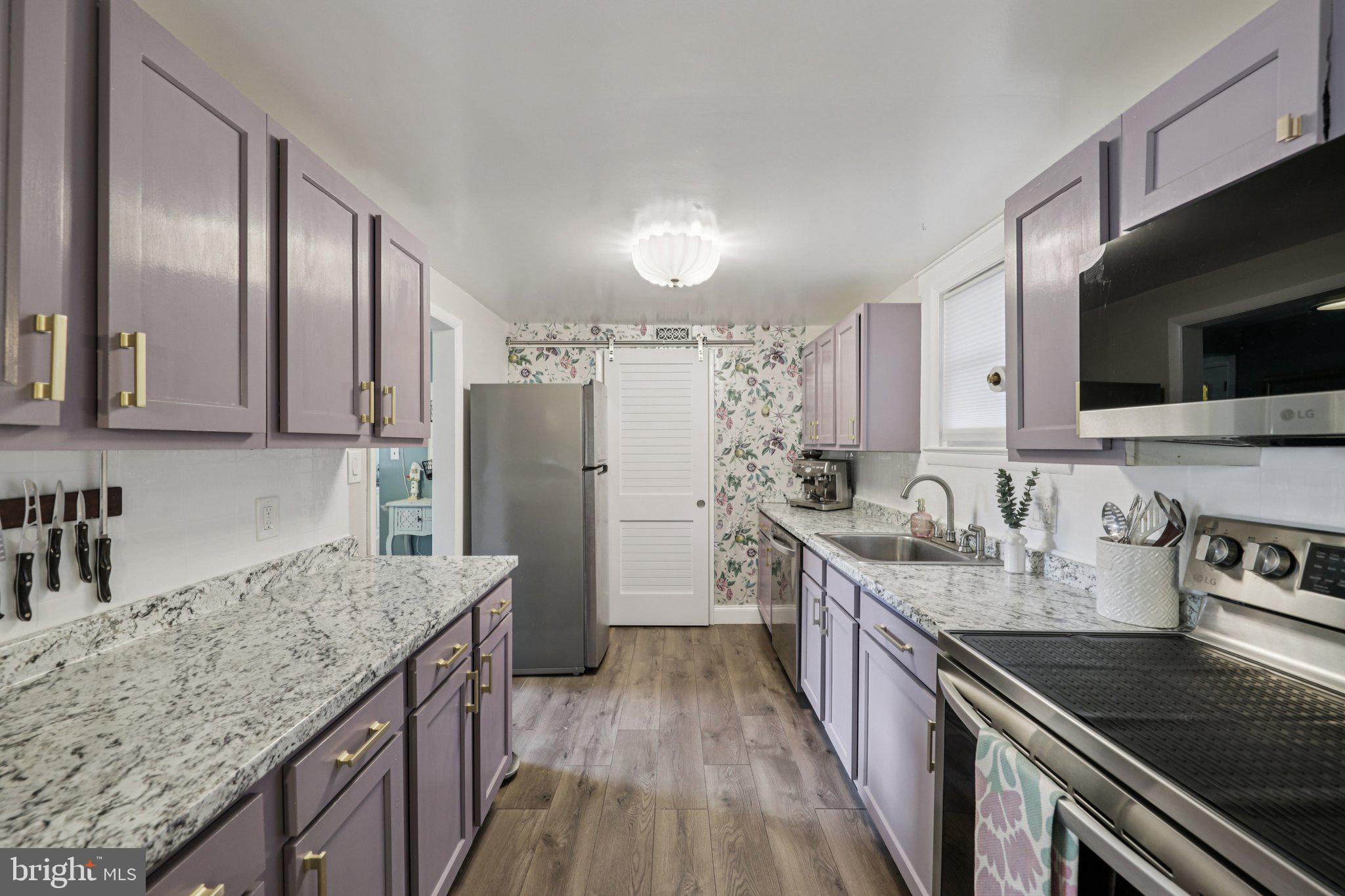 GREEN MEADOWS - Residential