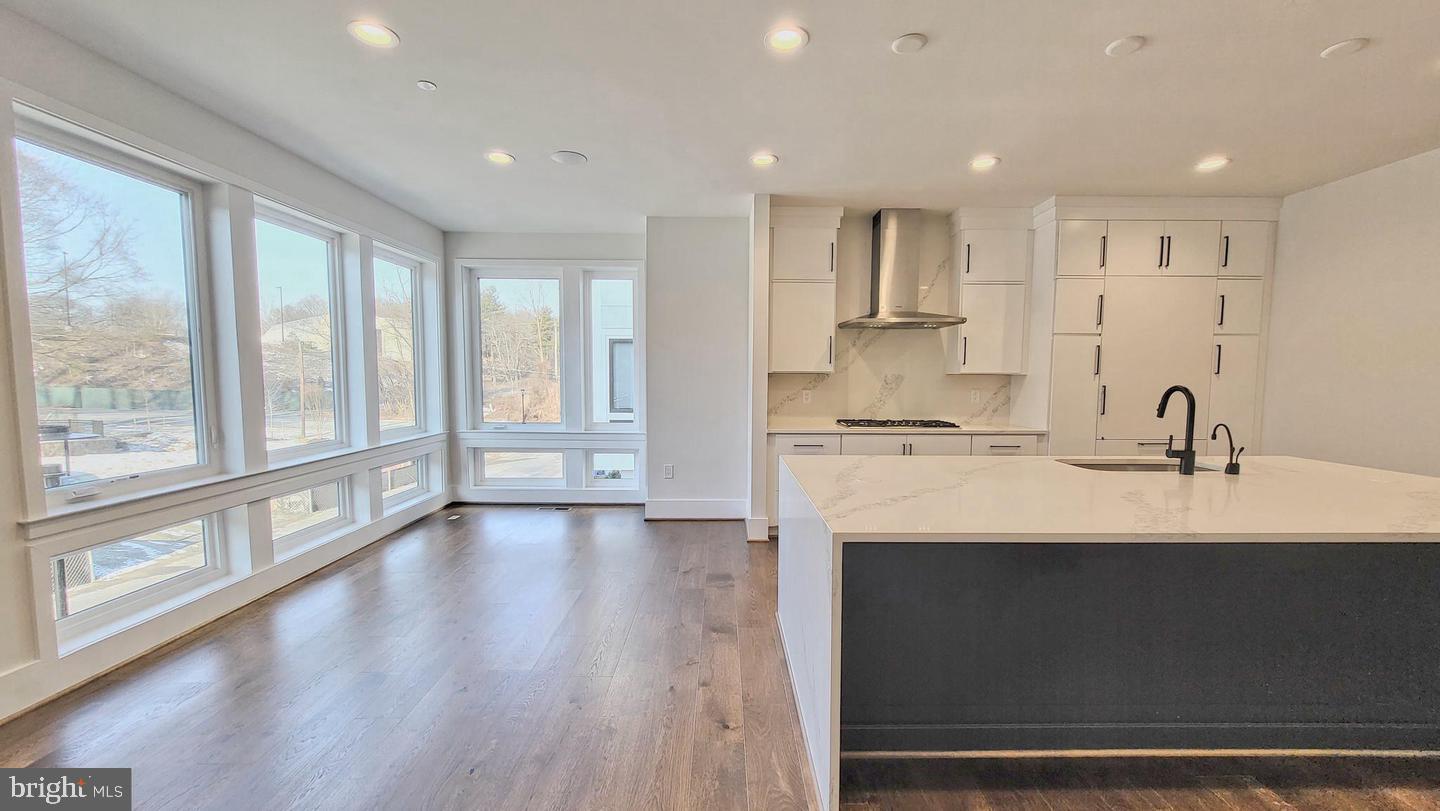 NORTH CHEVY CHASE - Residential Lease