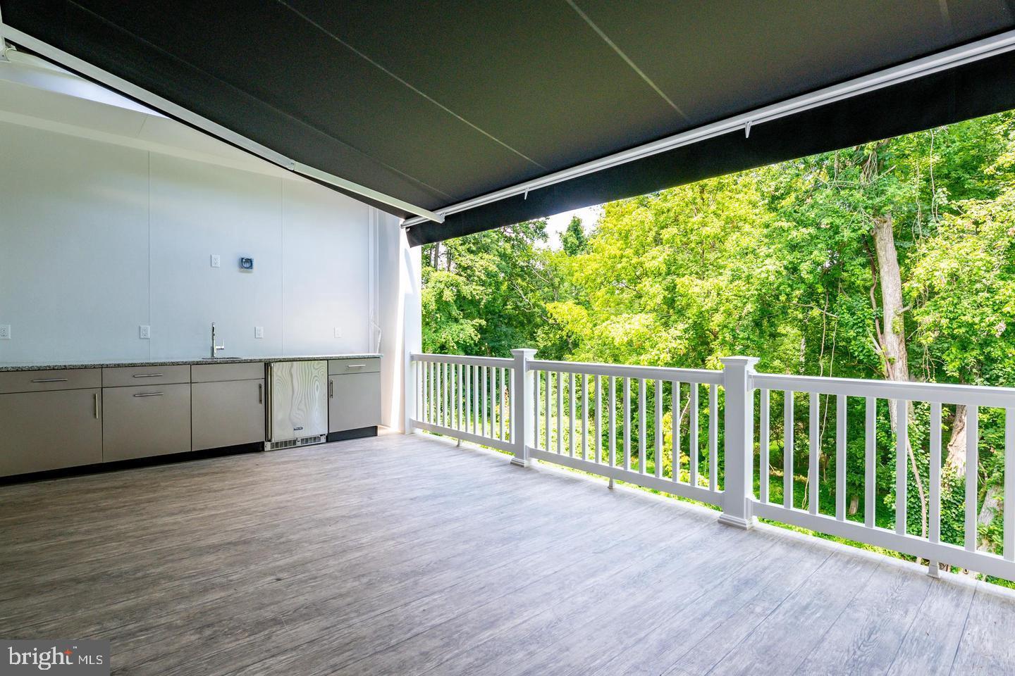 NORTH CHEVY CHASE - Residential Lease