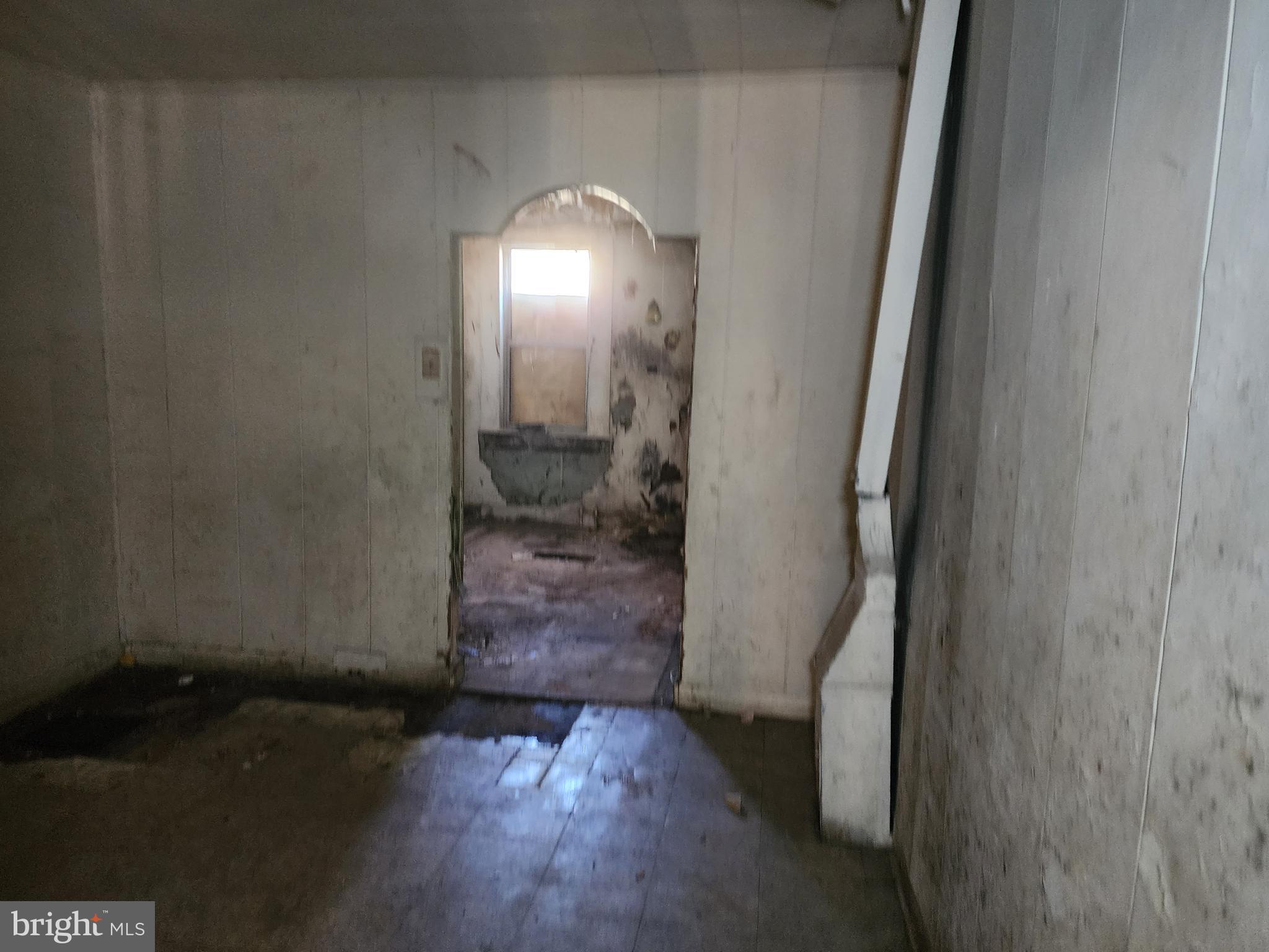 BOOTH-BOYD - Residential