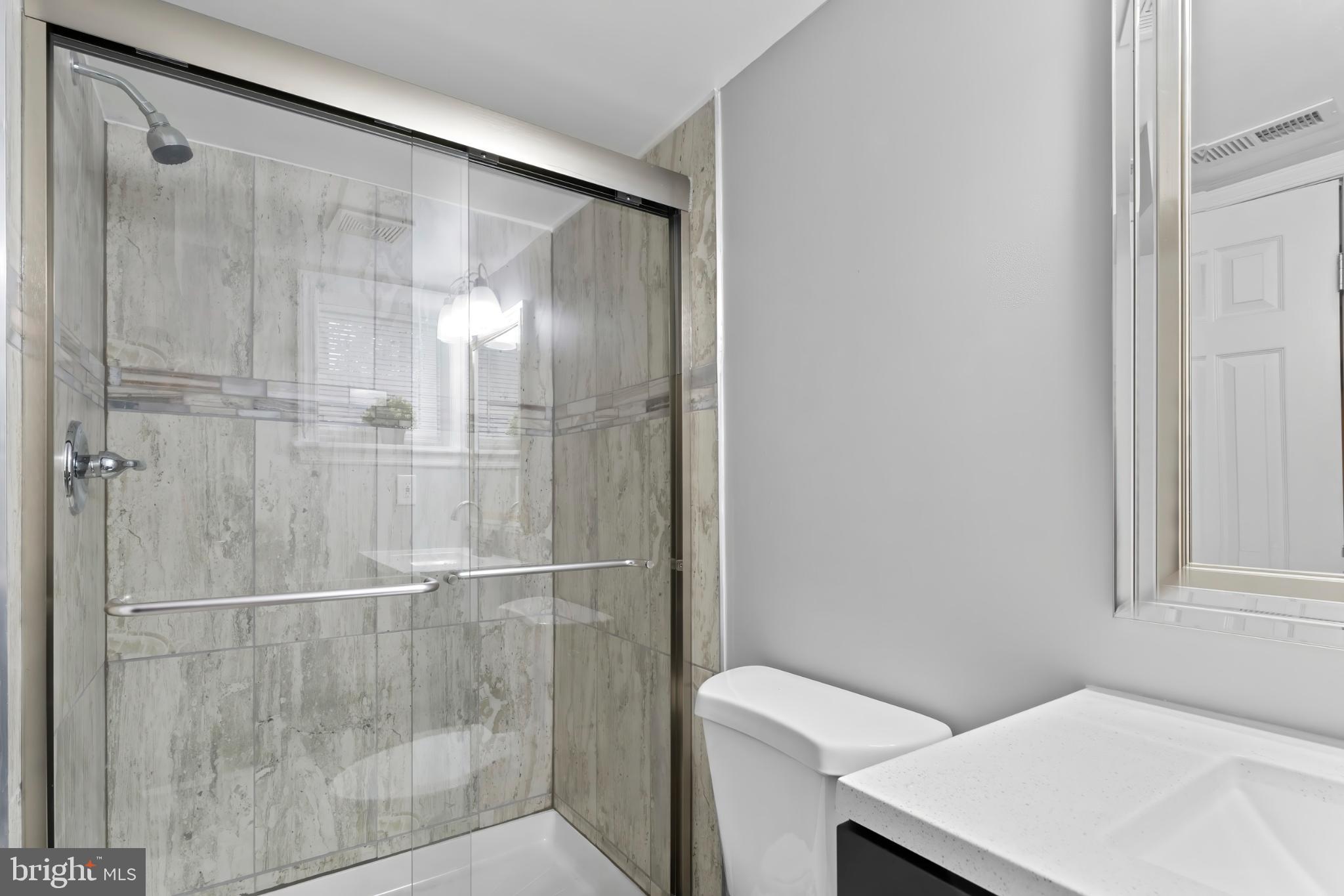 JOHNSTON SQUARE - Residential