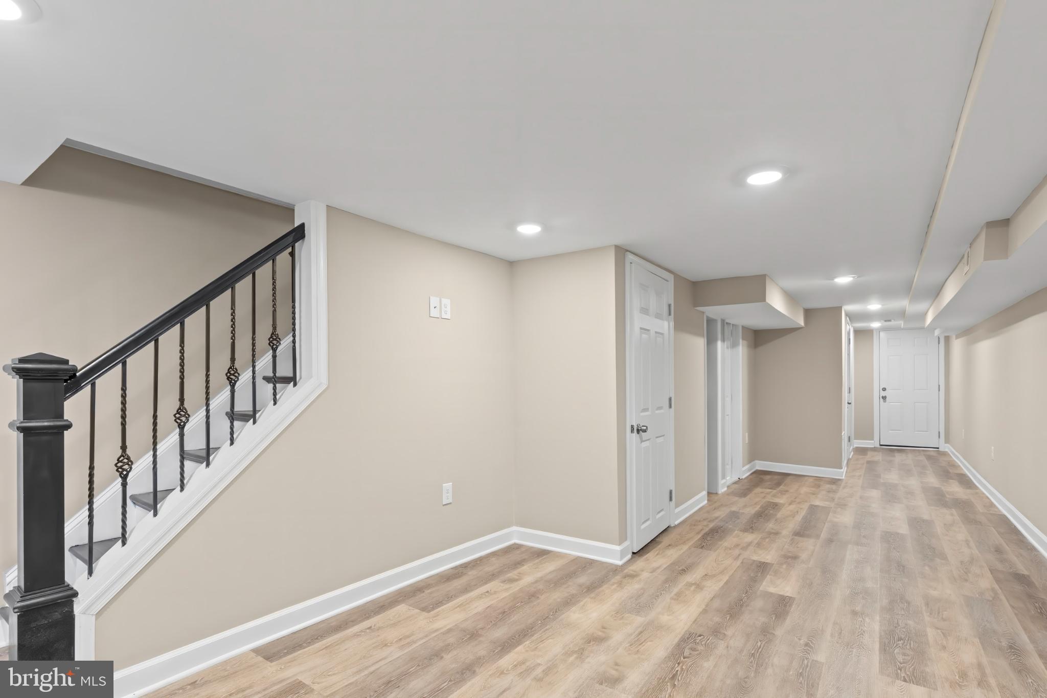 JOHNSTON SQUARE - Residential