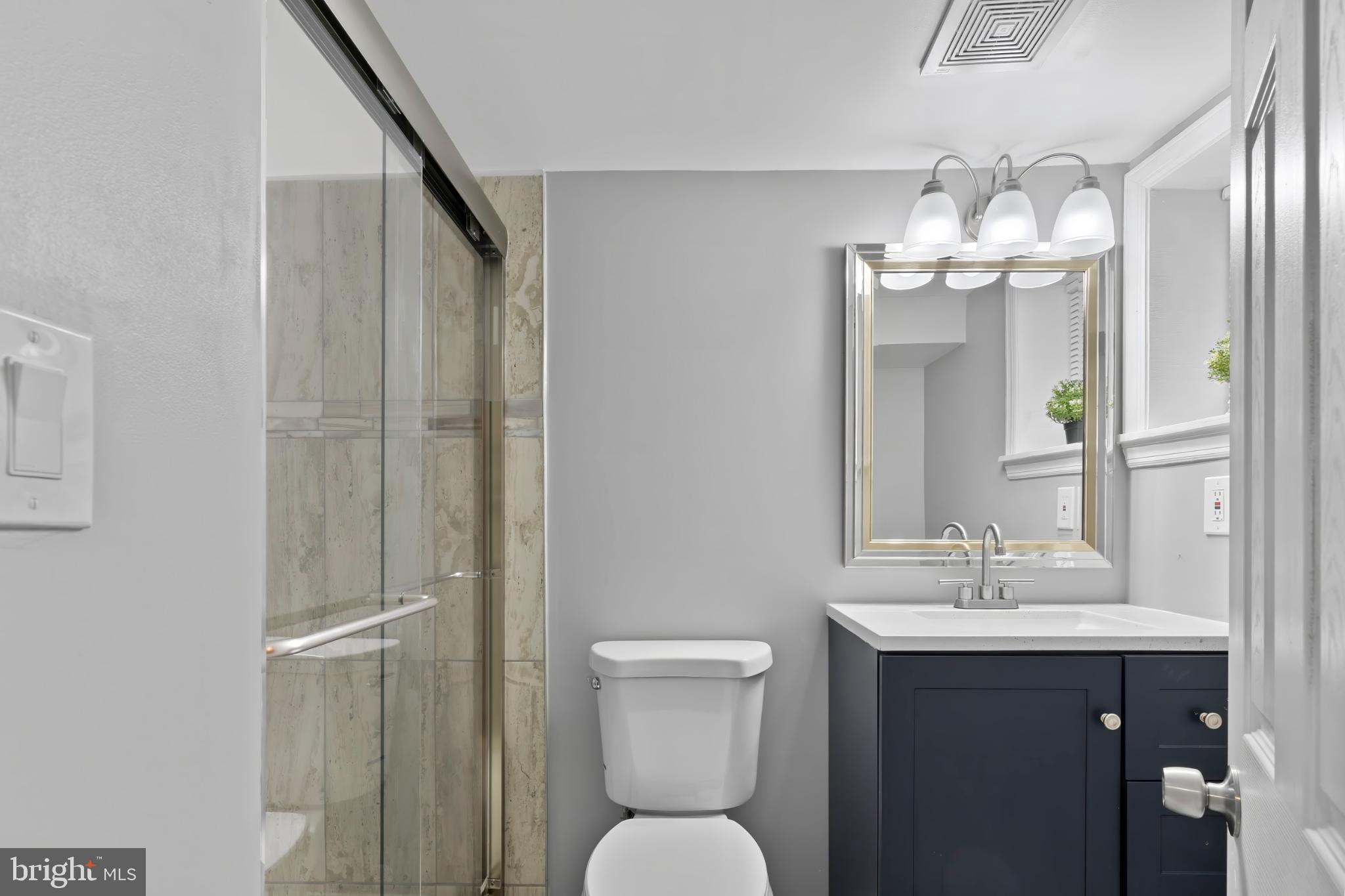 JOHNSTON SQUARE - Residential