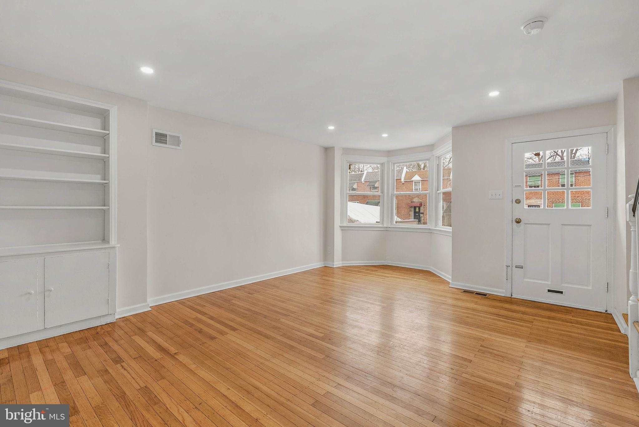 STONEHURST - Residential