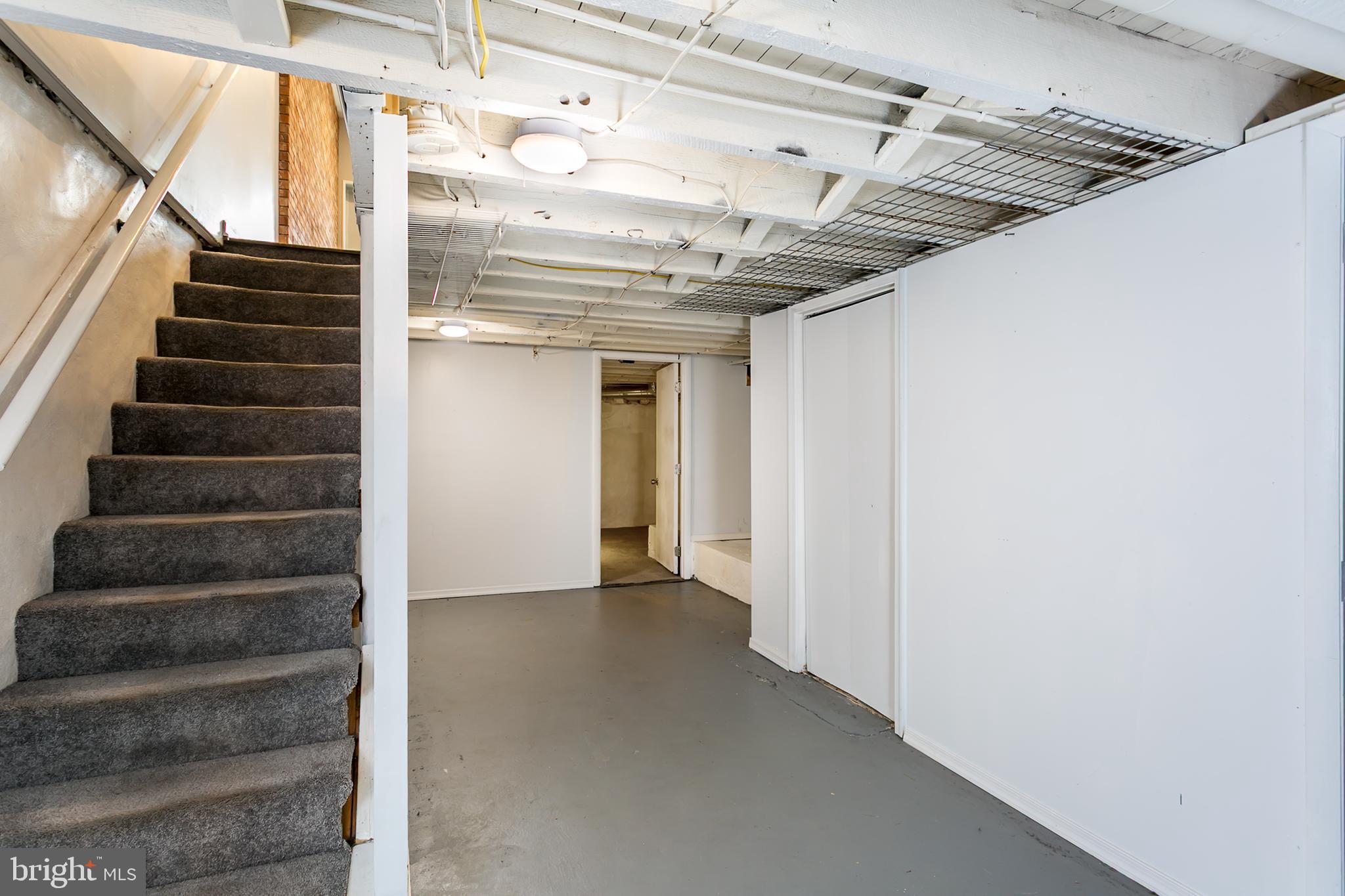 HIGHLANDTOWN - Residential