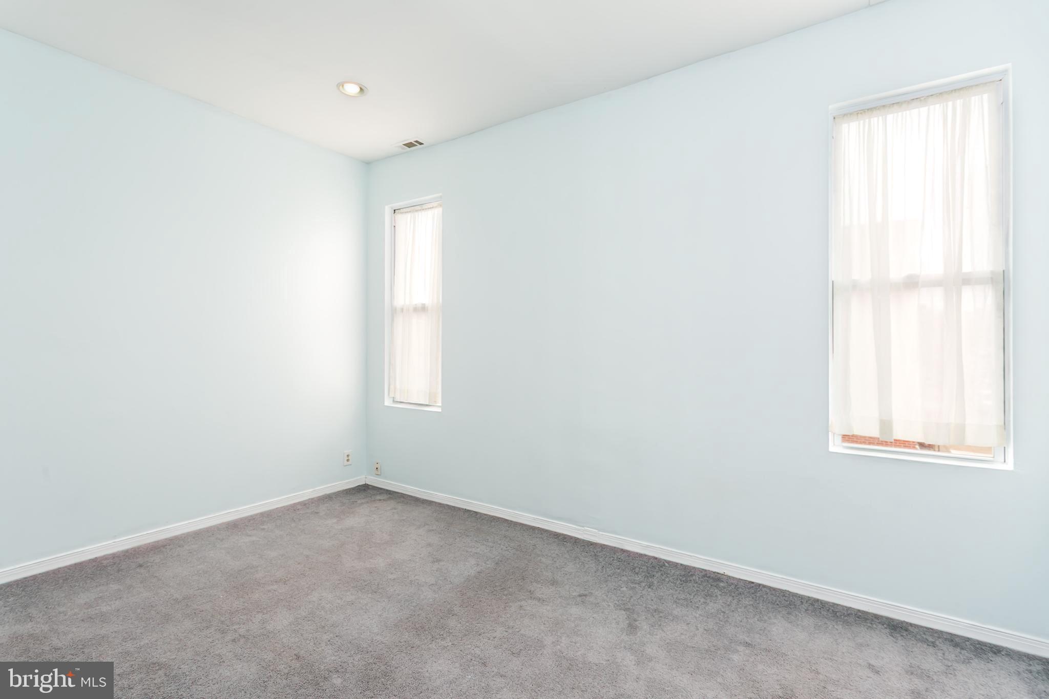 HIGHLANDTOWN - Residential