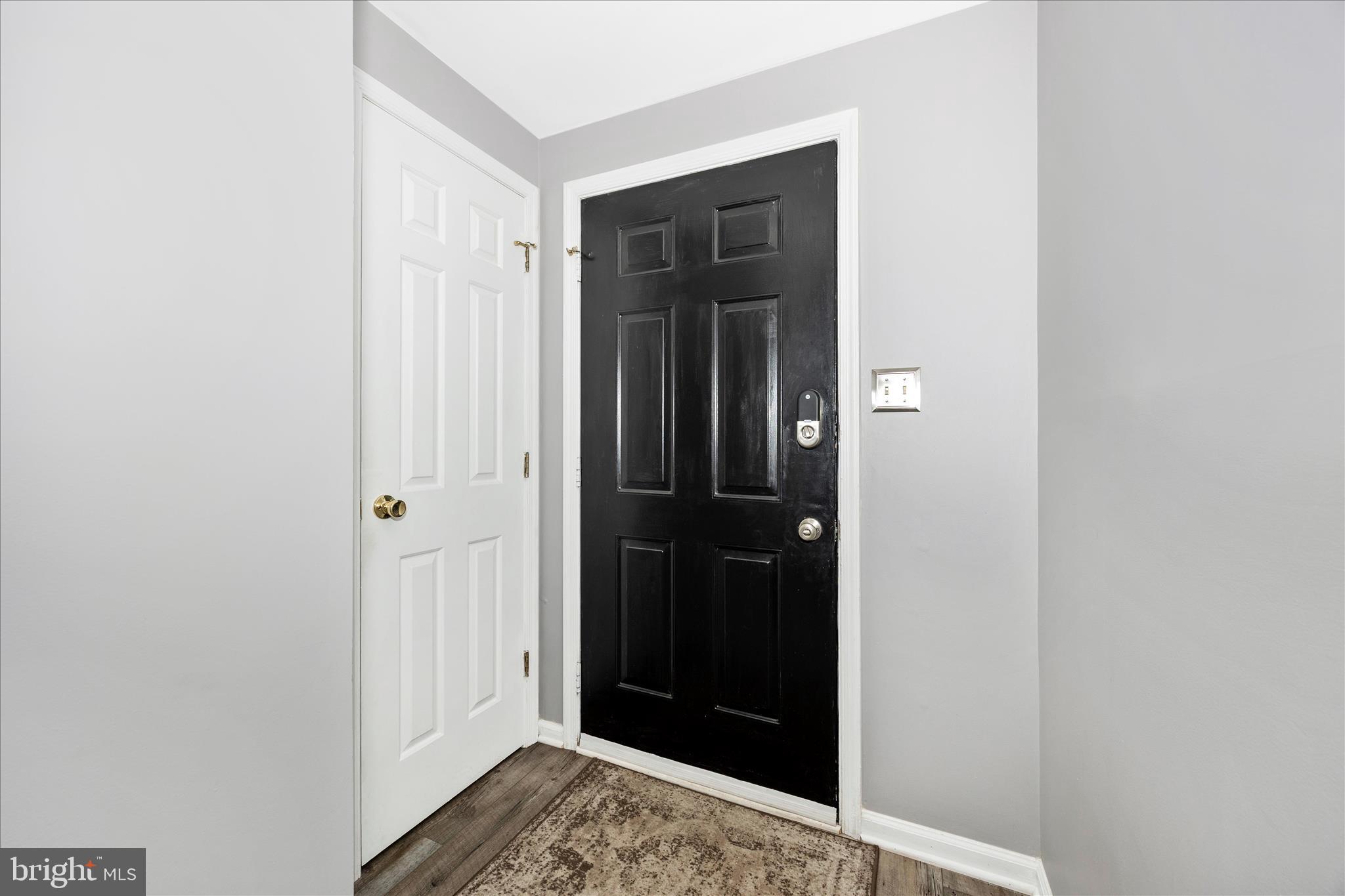 WATERSIDE - Residential