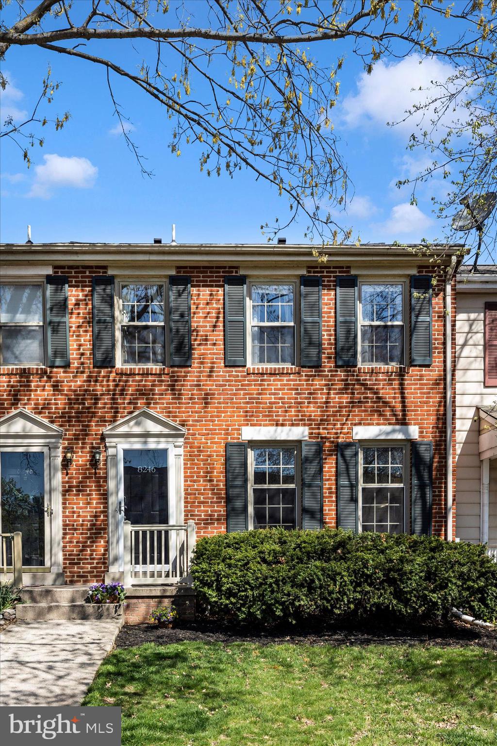 WATERSIDE - Residential