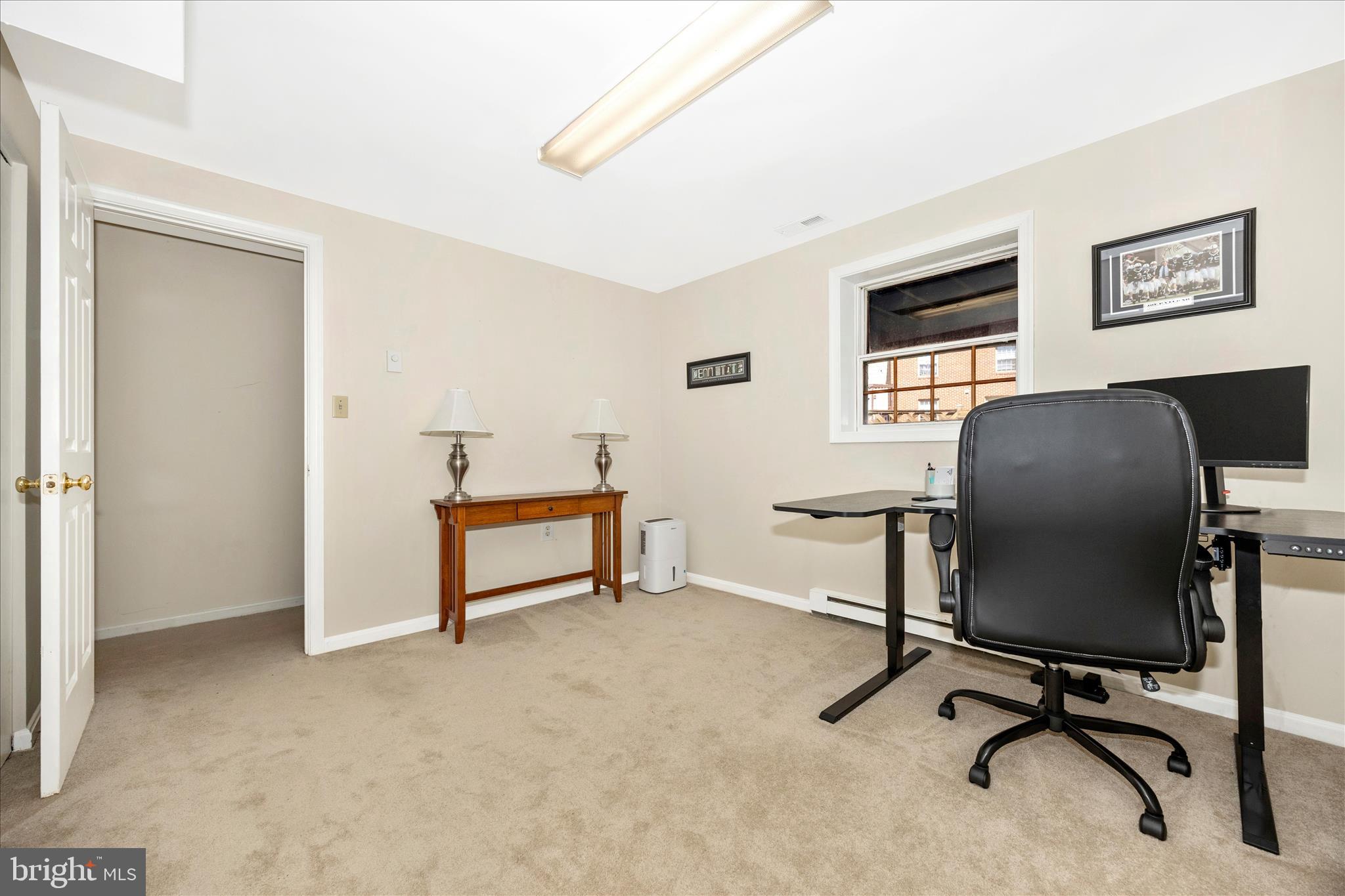 WATERSIDE - Residential