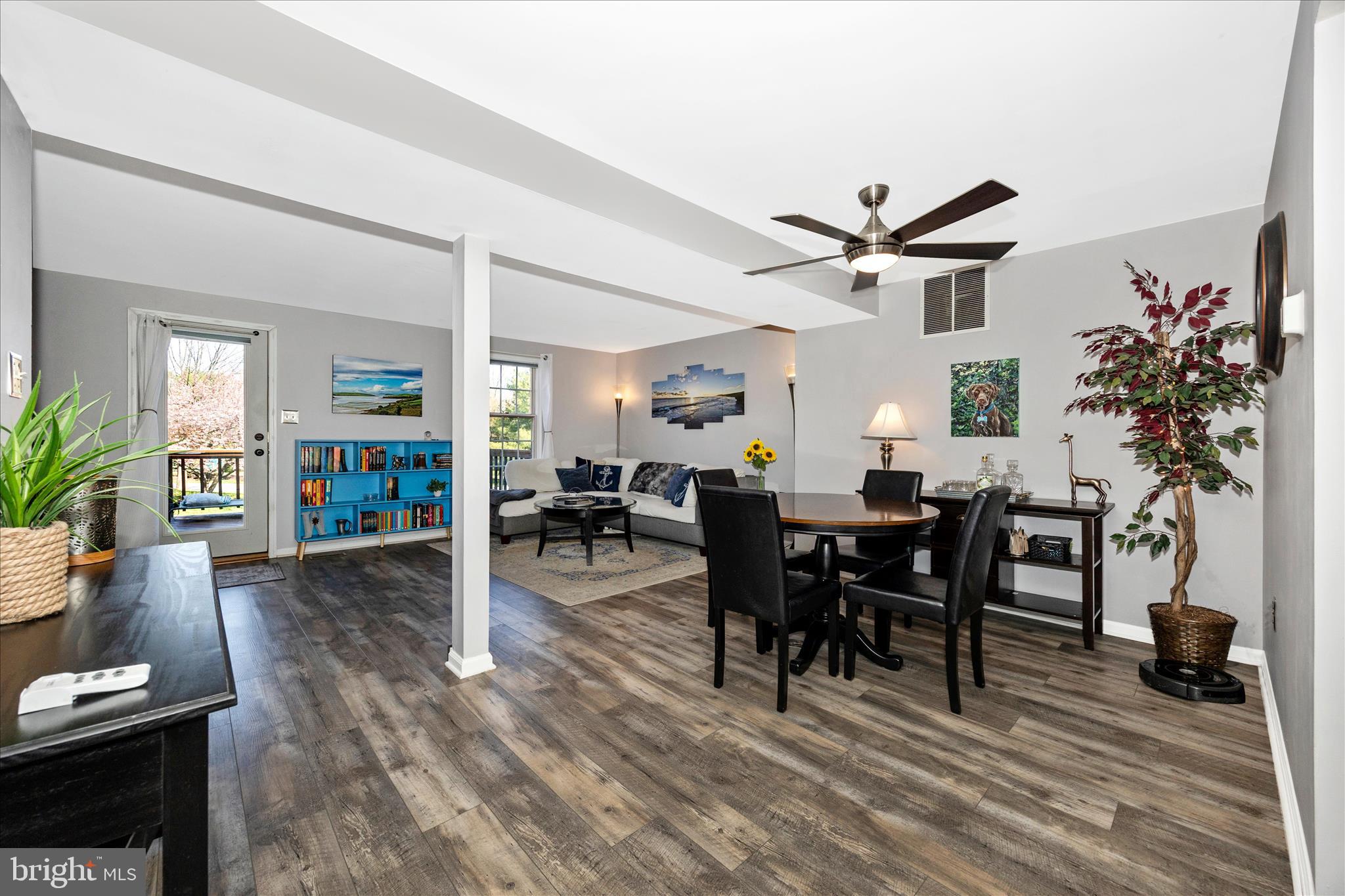 WATERSIDE - Residential