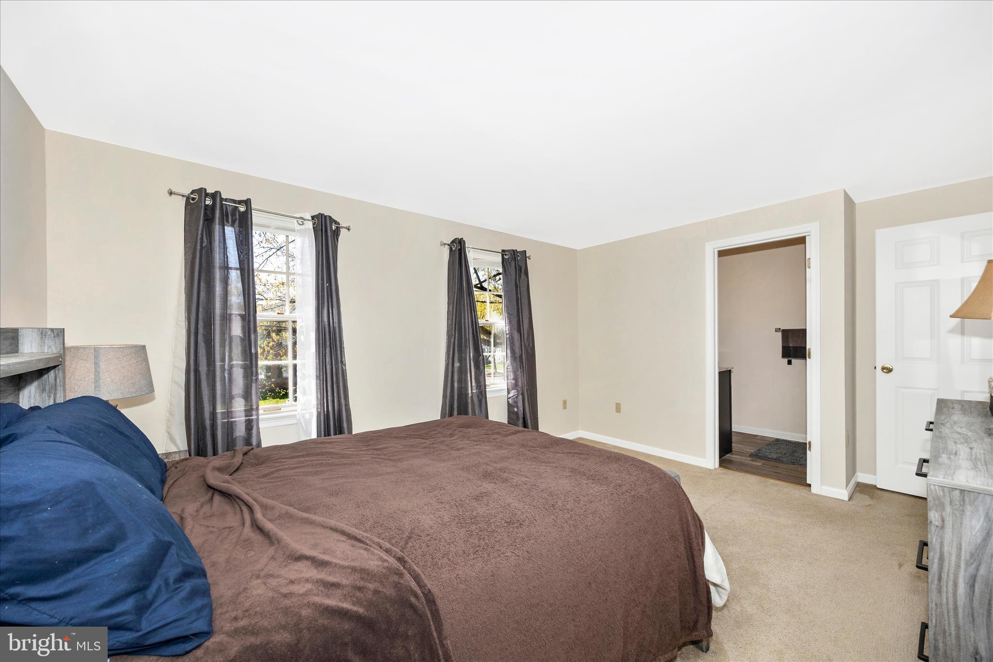 WATERSIDE - Residential