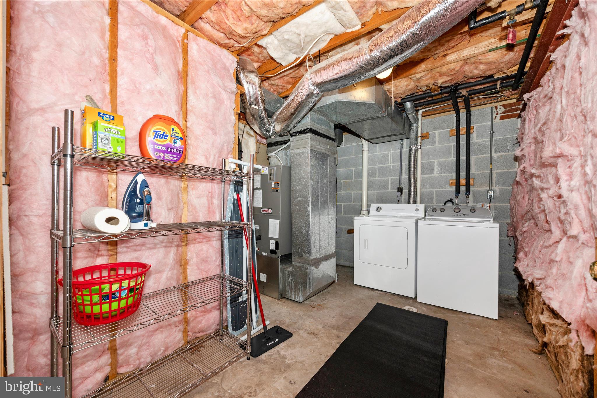 WATERSIDE - Residential