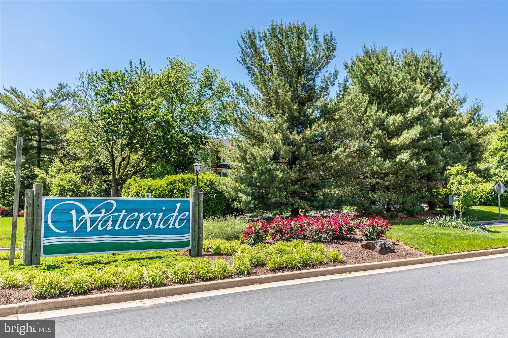 WATERSIDE - Residential