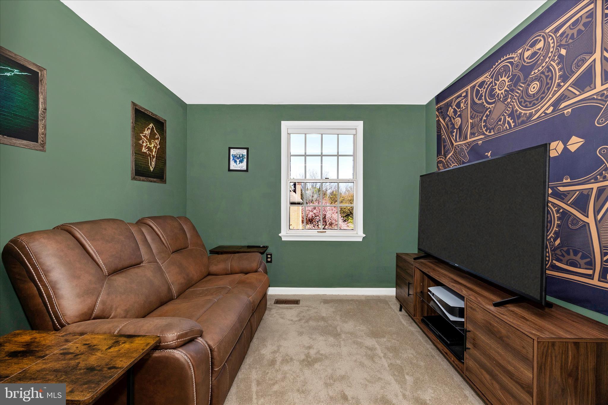 WATERSIDE - Residential