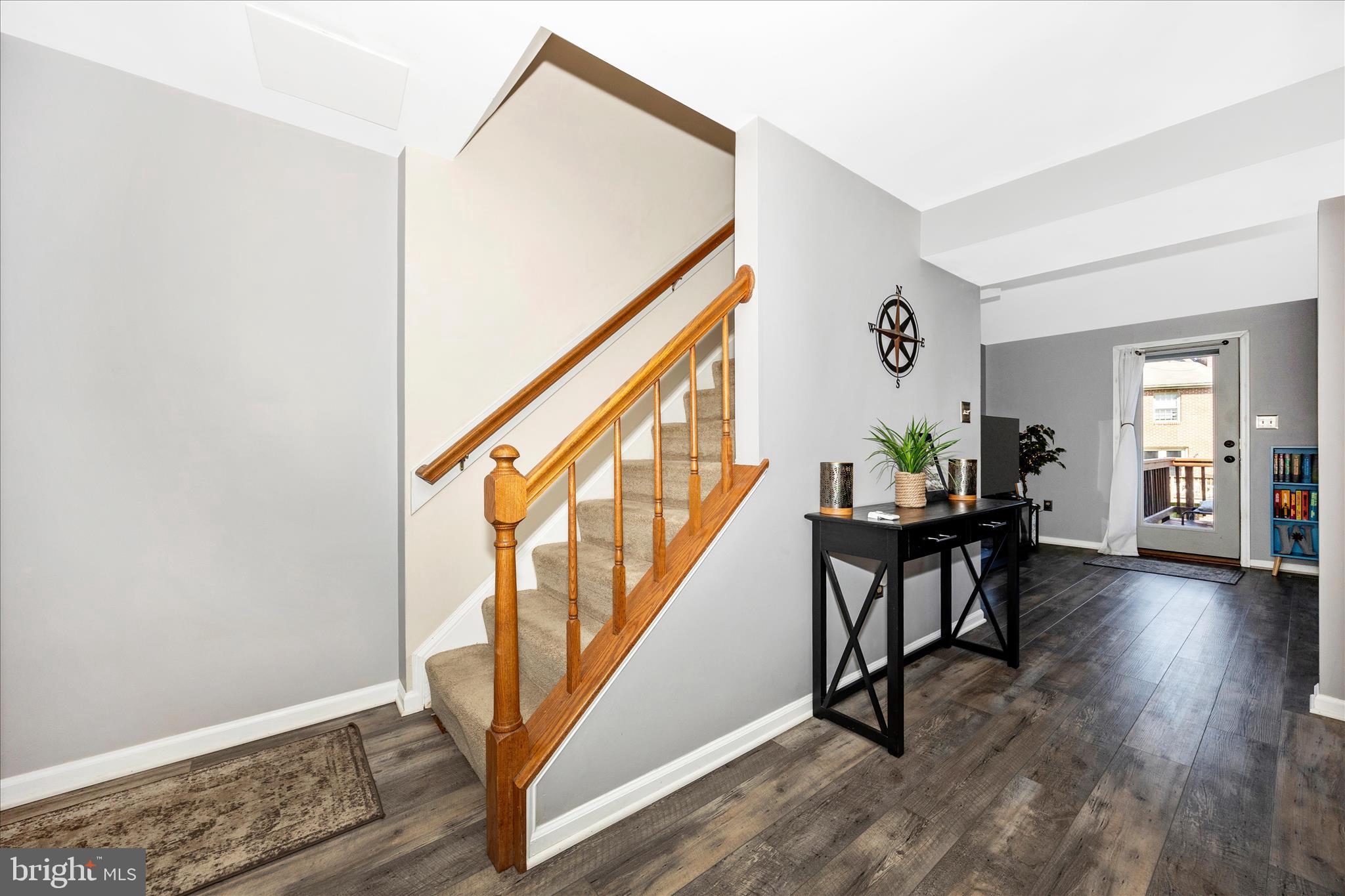 WATERSIDE - Residential