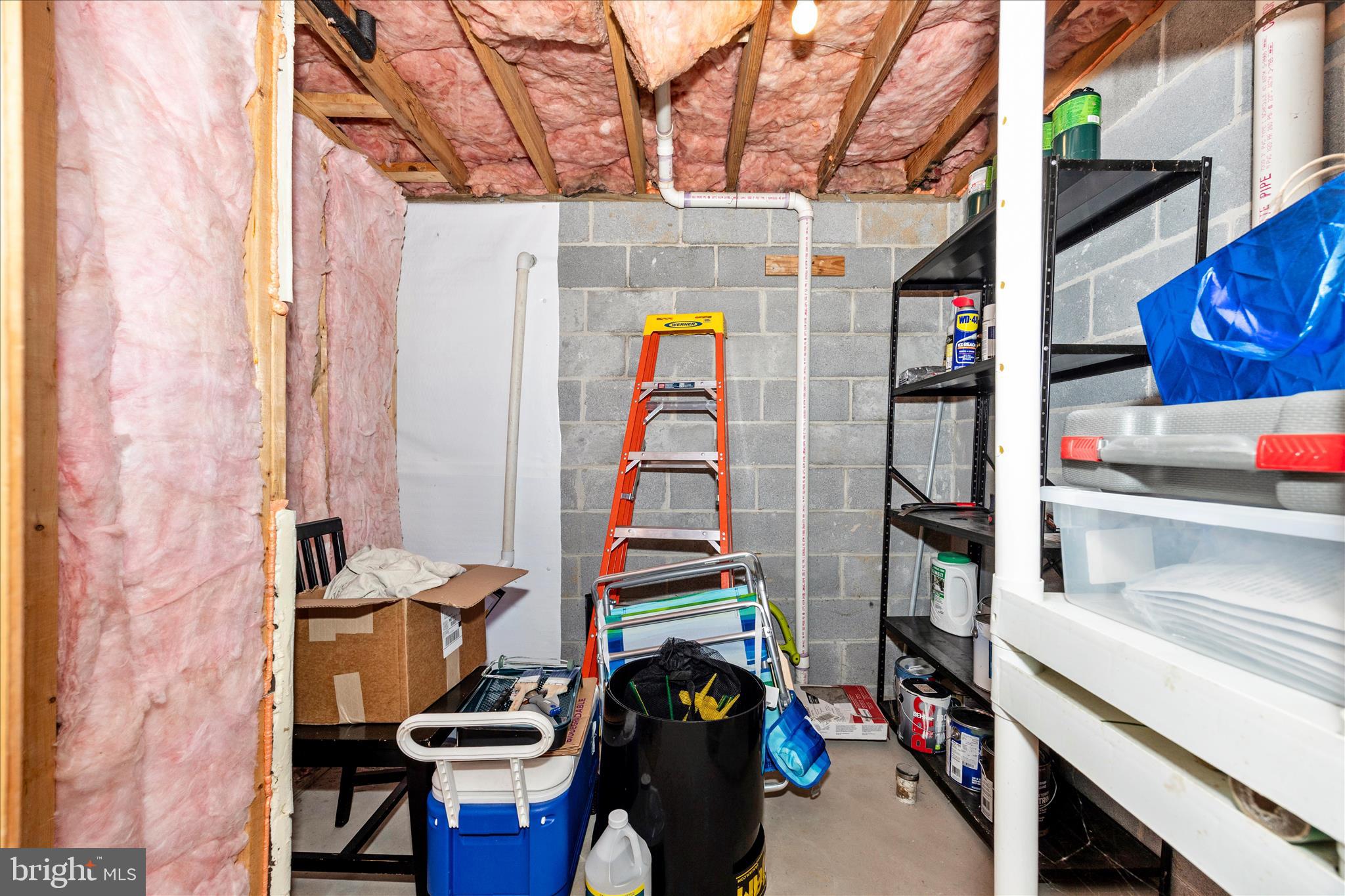 WATERSIDE - Residential