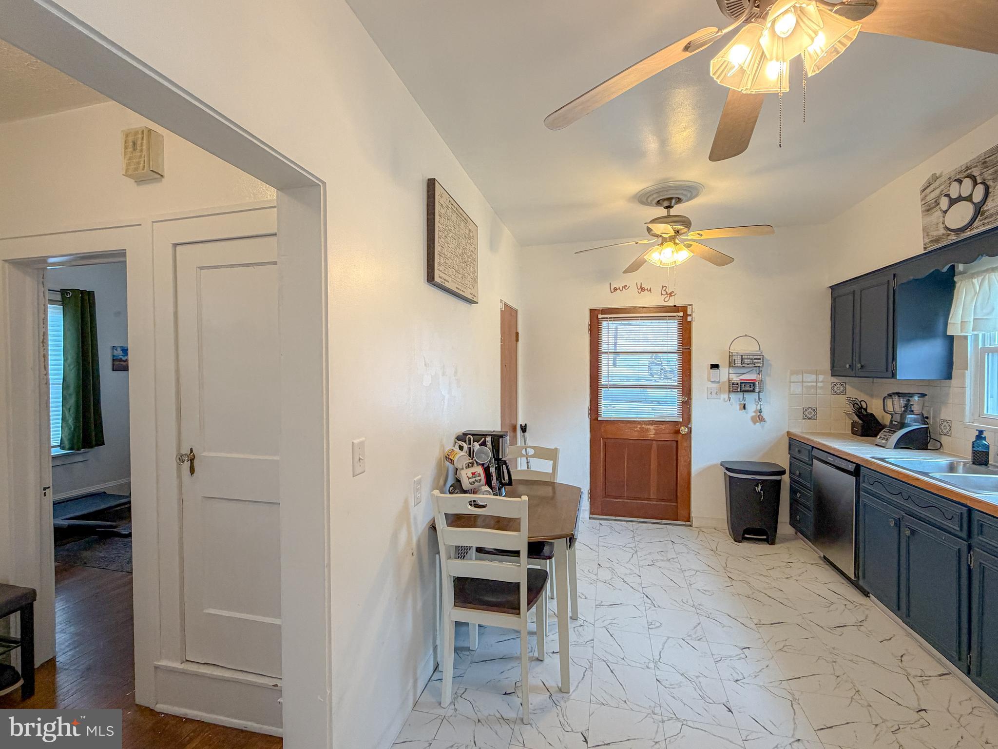 111 BRIAR VALLEY RD.