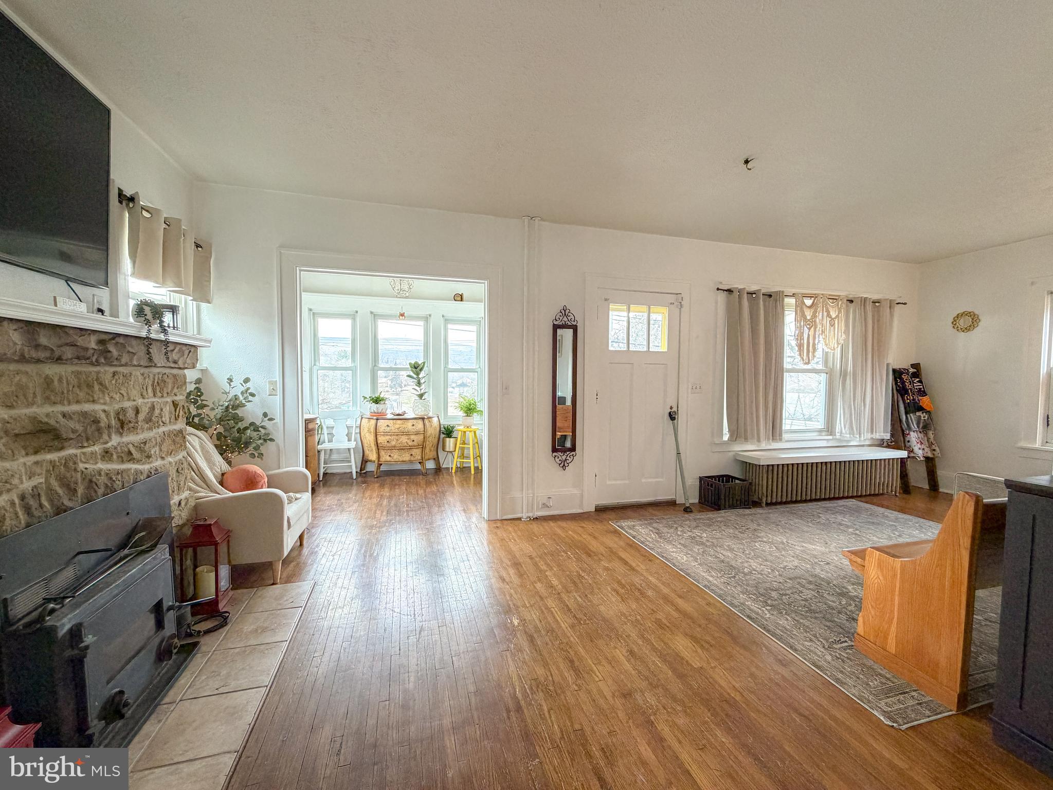 111 BRIAR VALLEY RD.