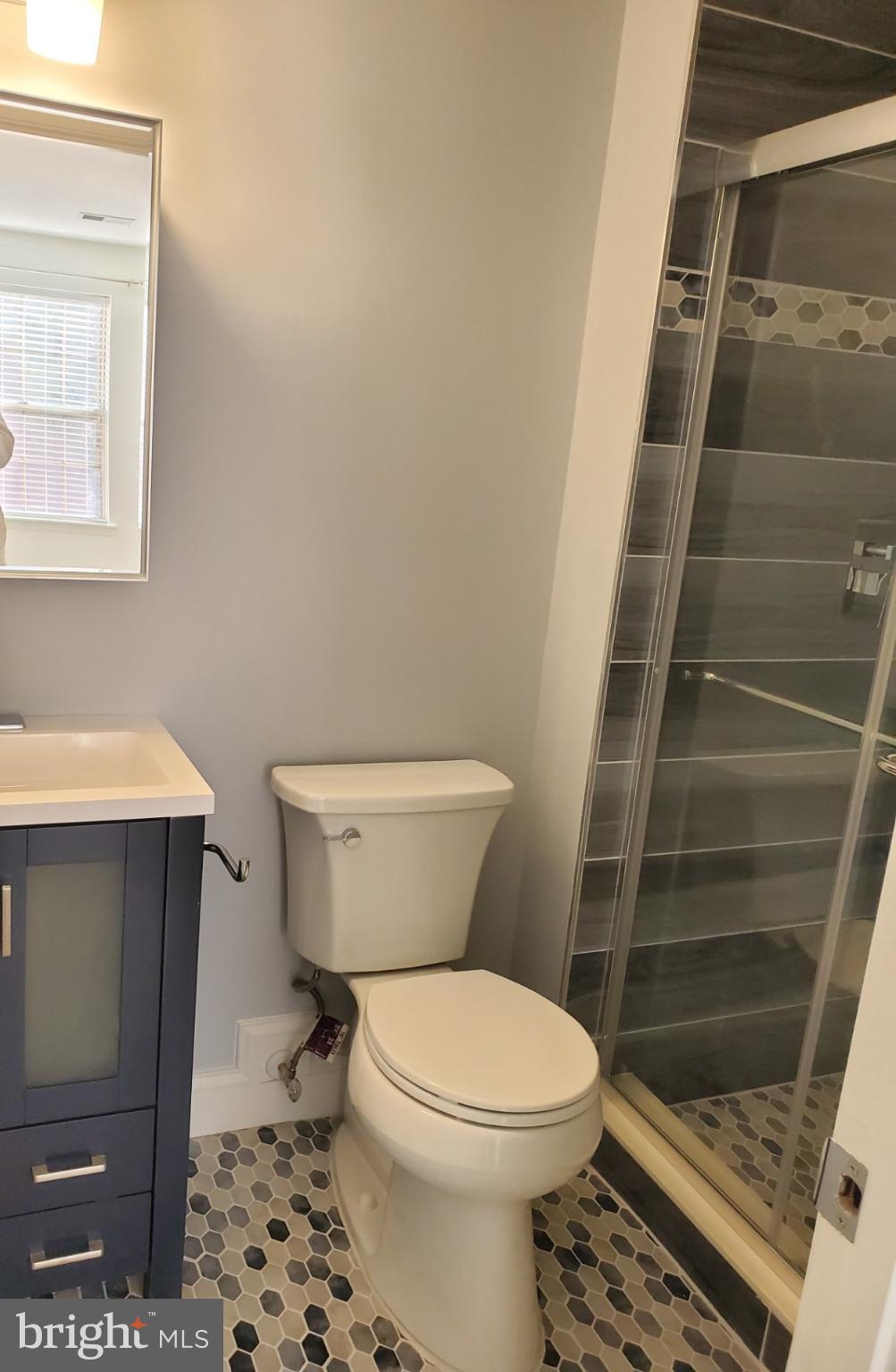 CROMWELL FOUNTAIN - Residential