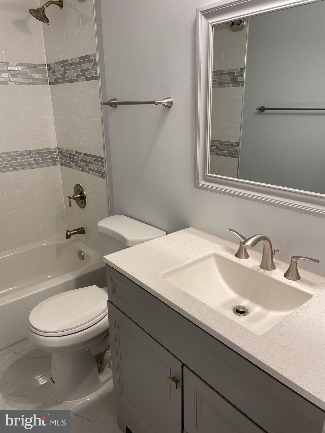 HARMANS WOODS - Residential Lease