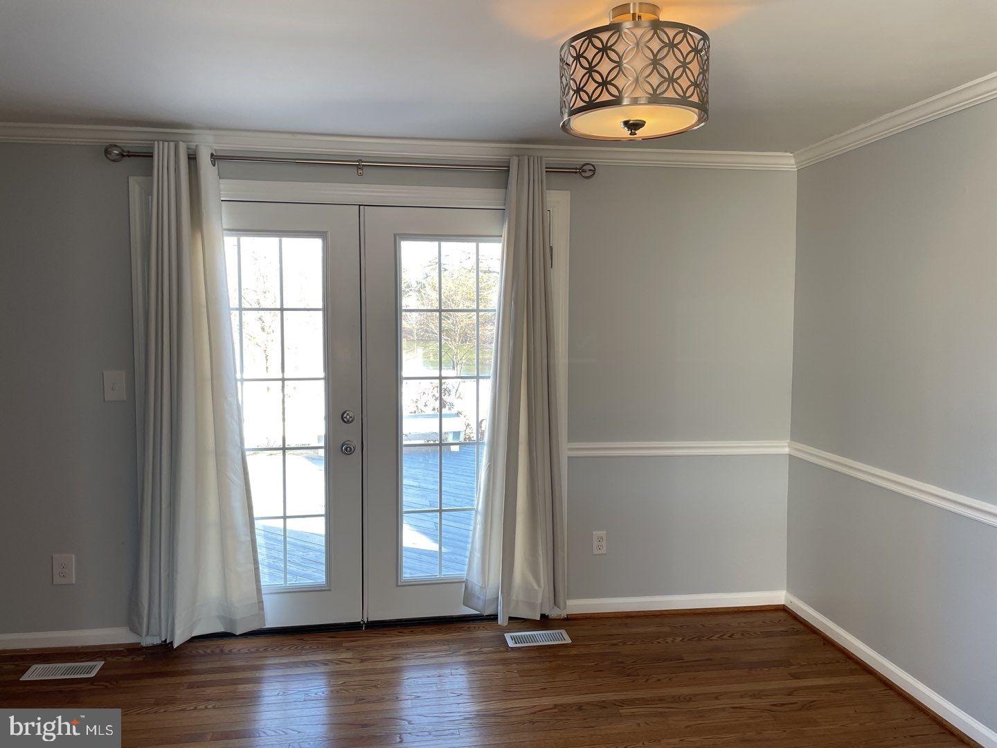 HARMANS WOODS - Residential Lease