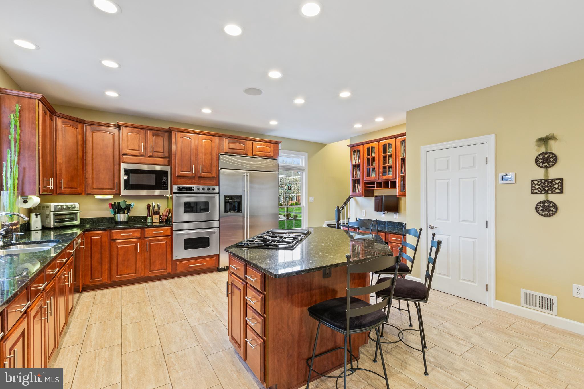 ASHBURN FARM - Residential