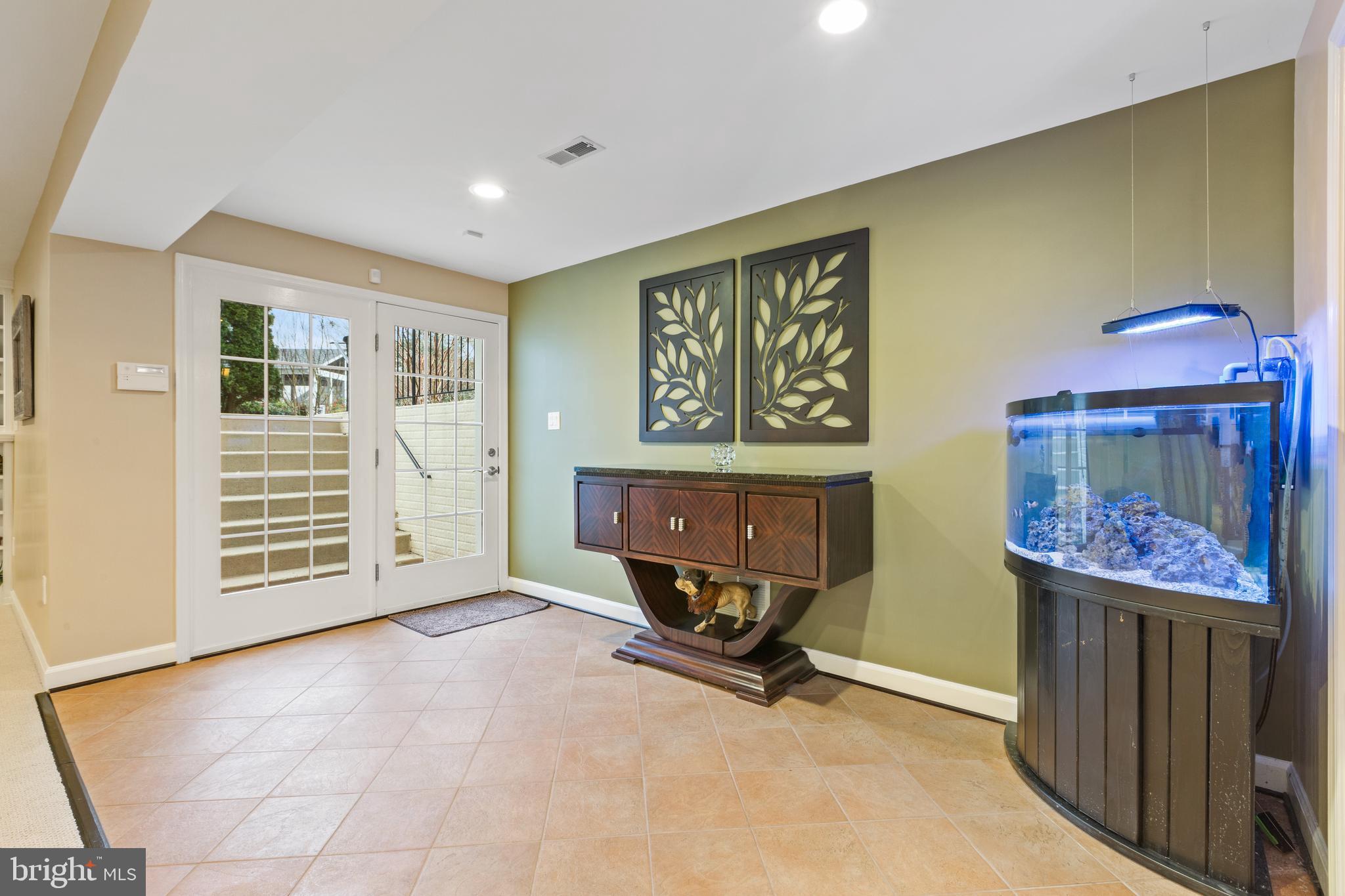 ASHBURN FARM - Residential