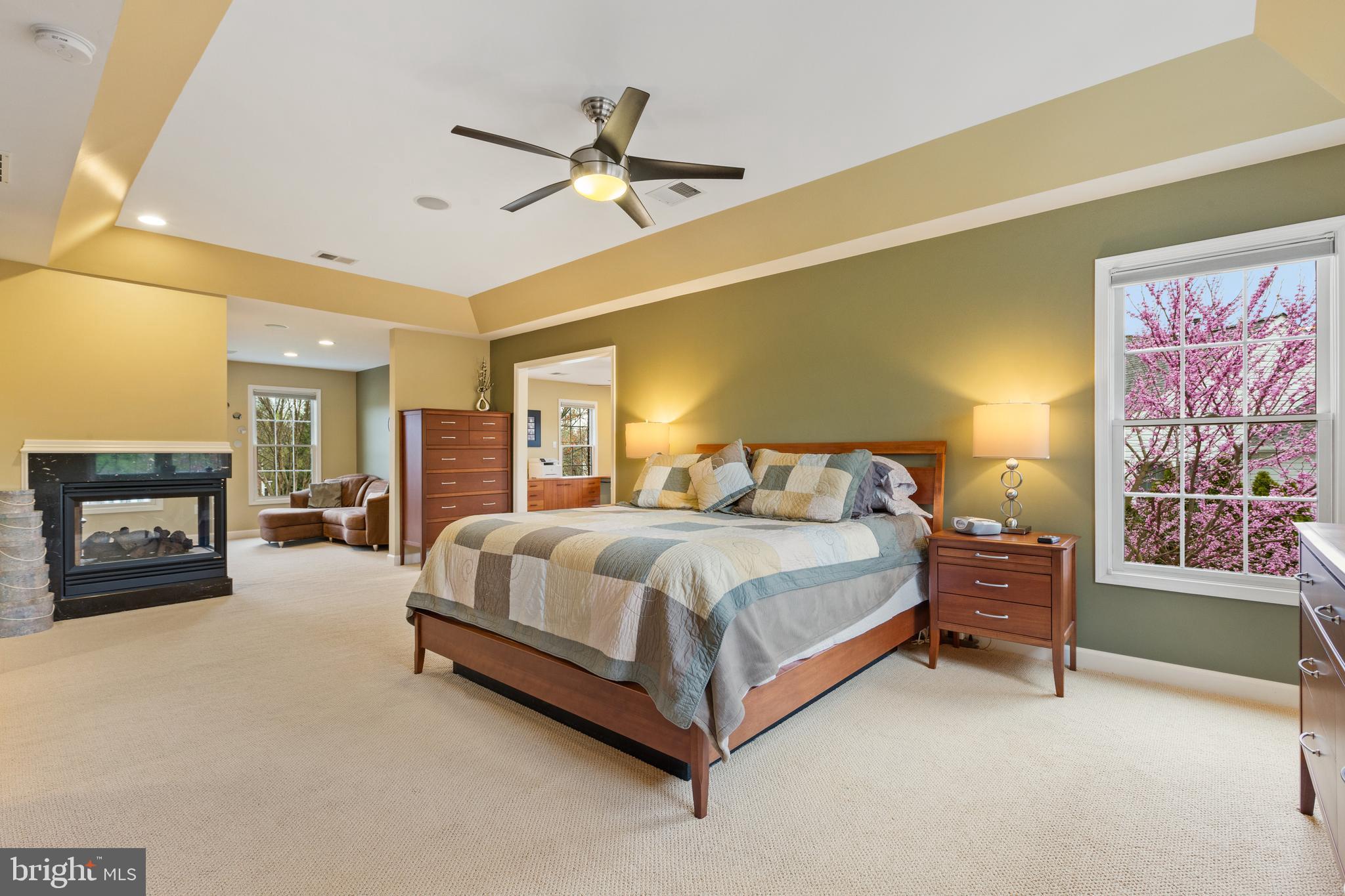 ASHBURN FARM - Residential