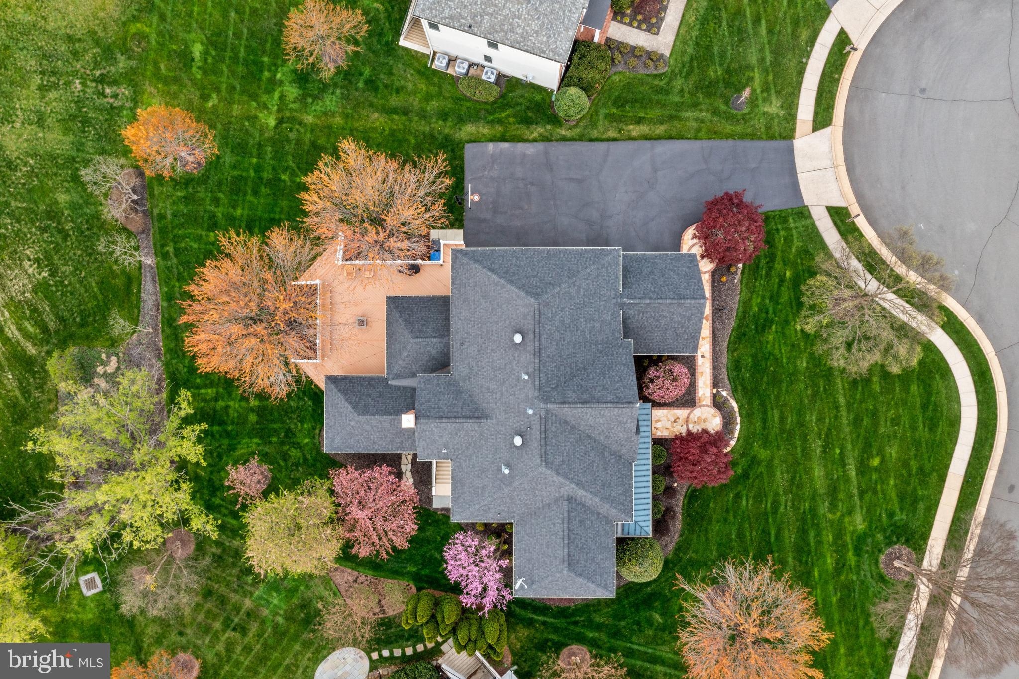 ASHBURN FARM - Residential