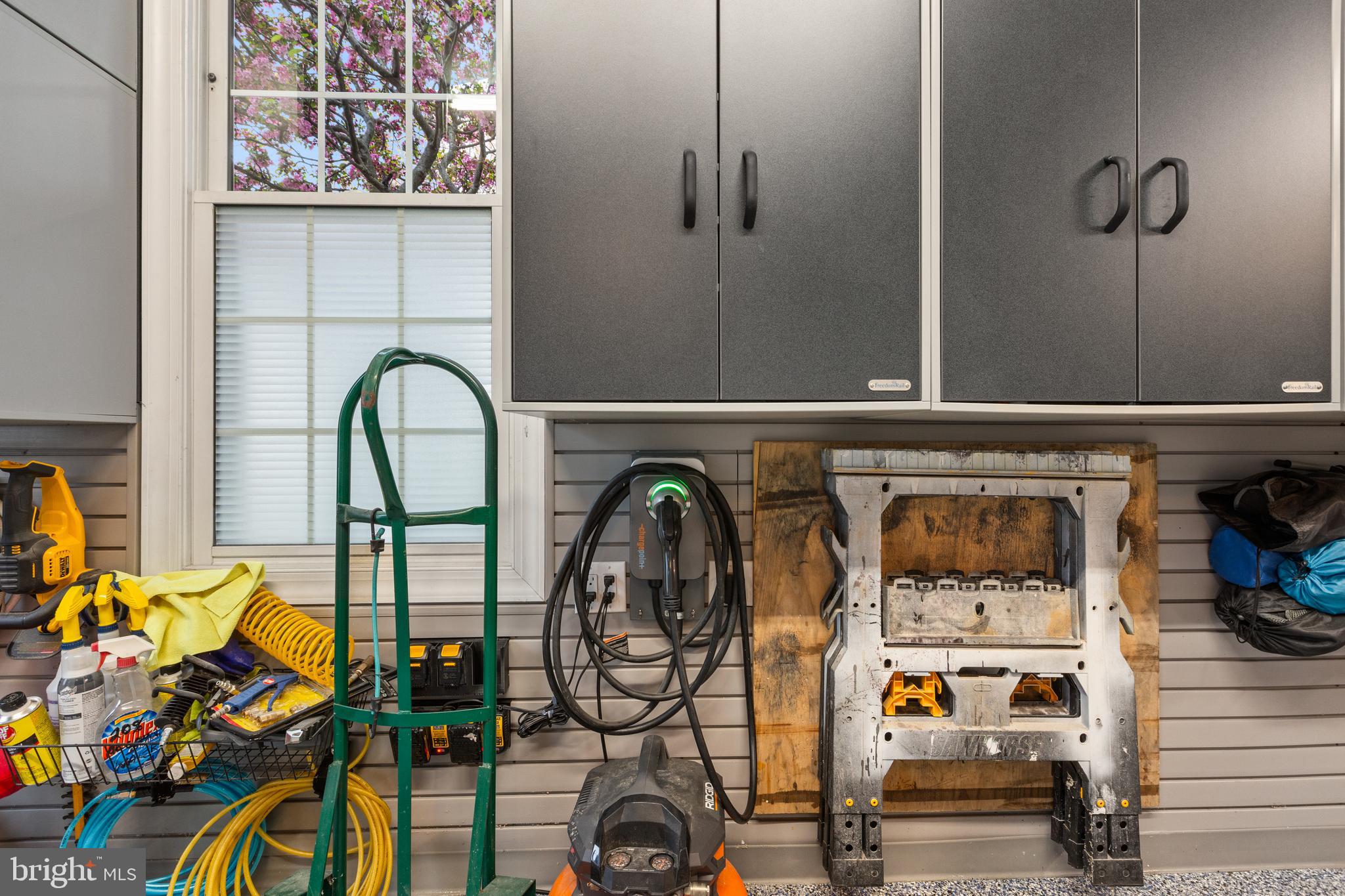 ASHBURN FARM - Residential