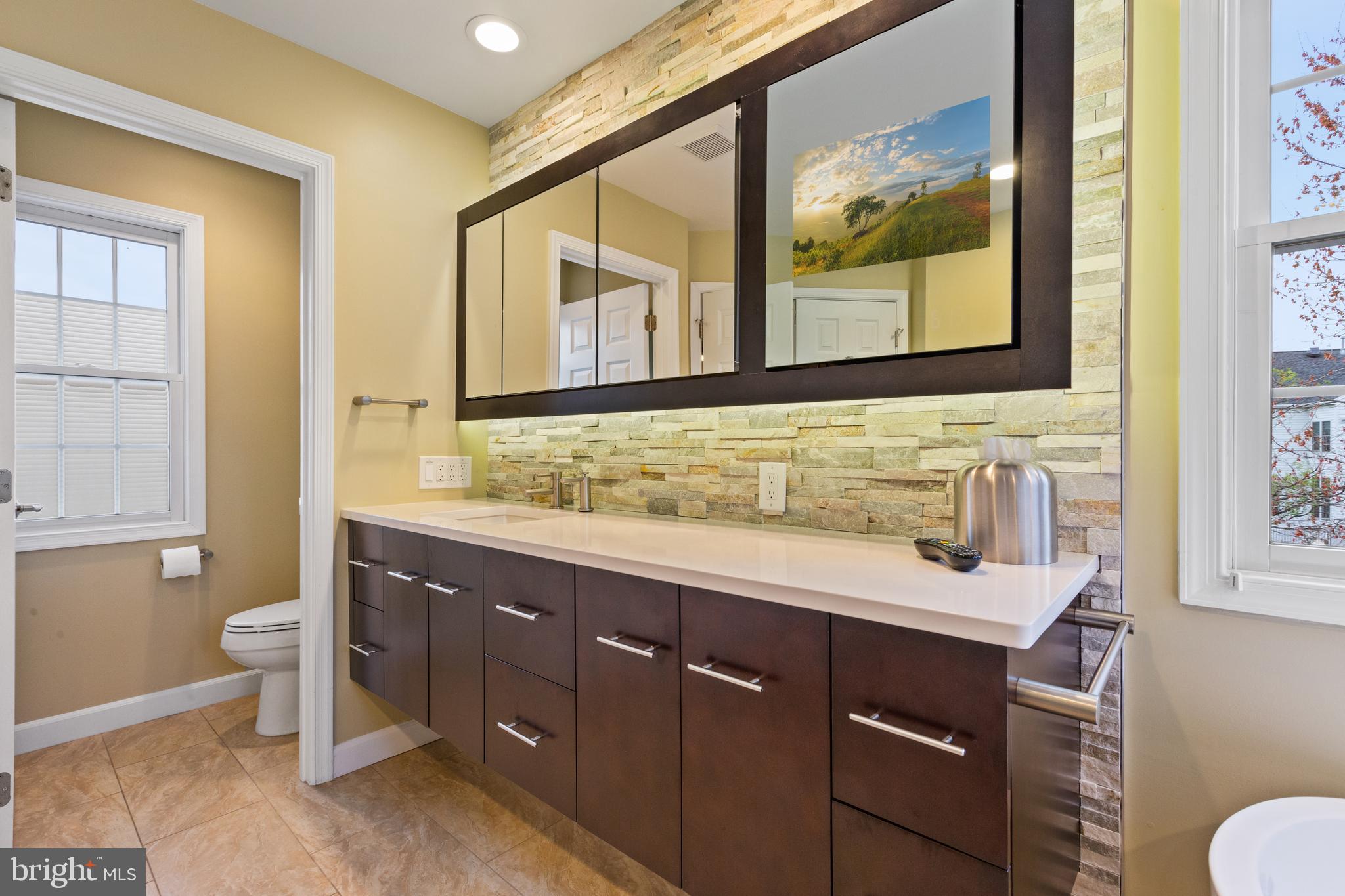 ASHBURN FARM - Residential