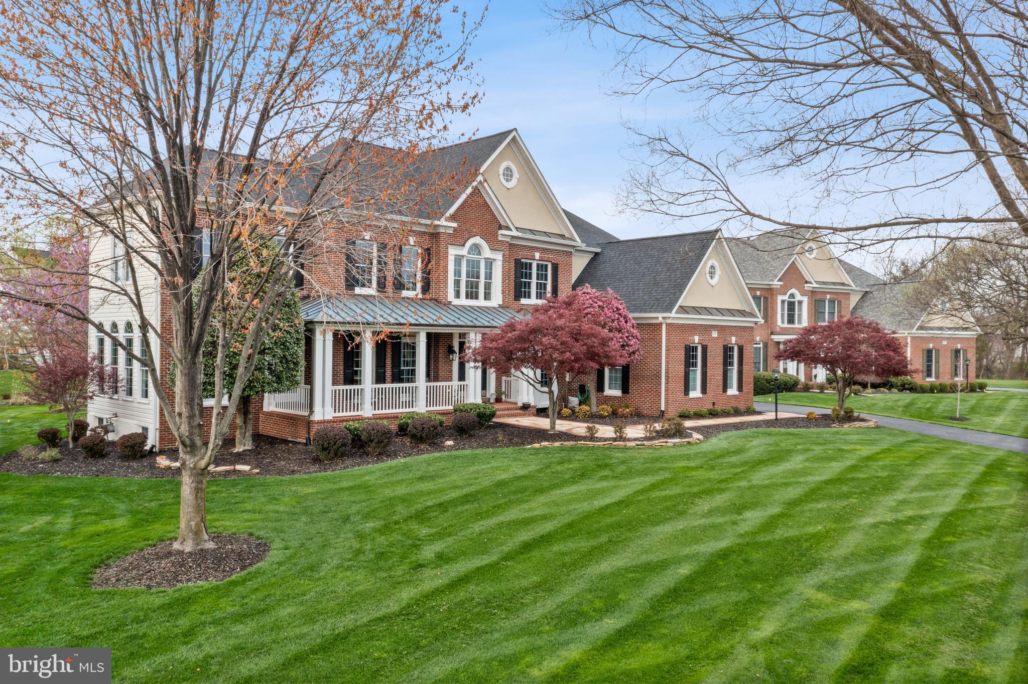 ASHBURN FARM - Residential